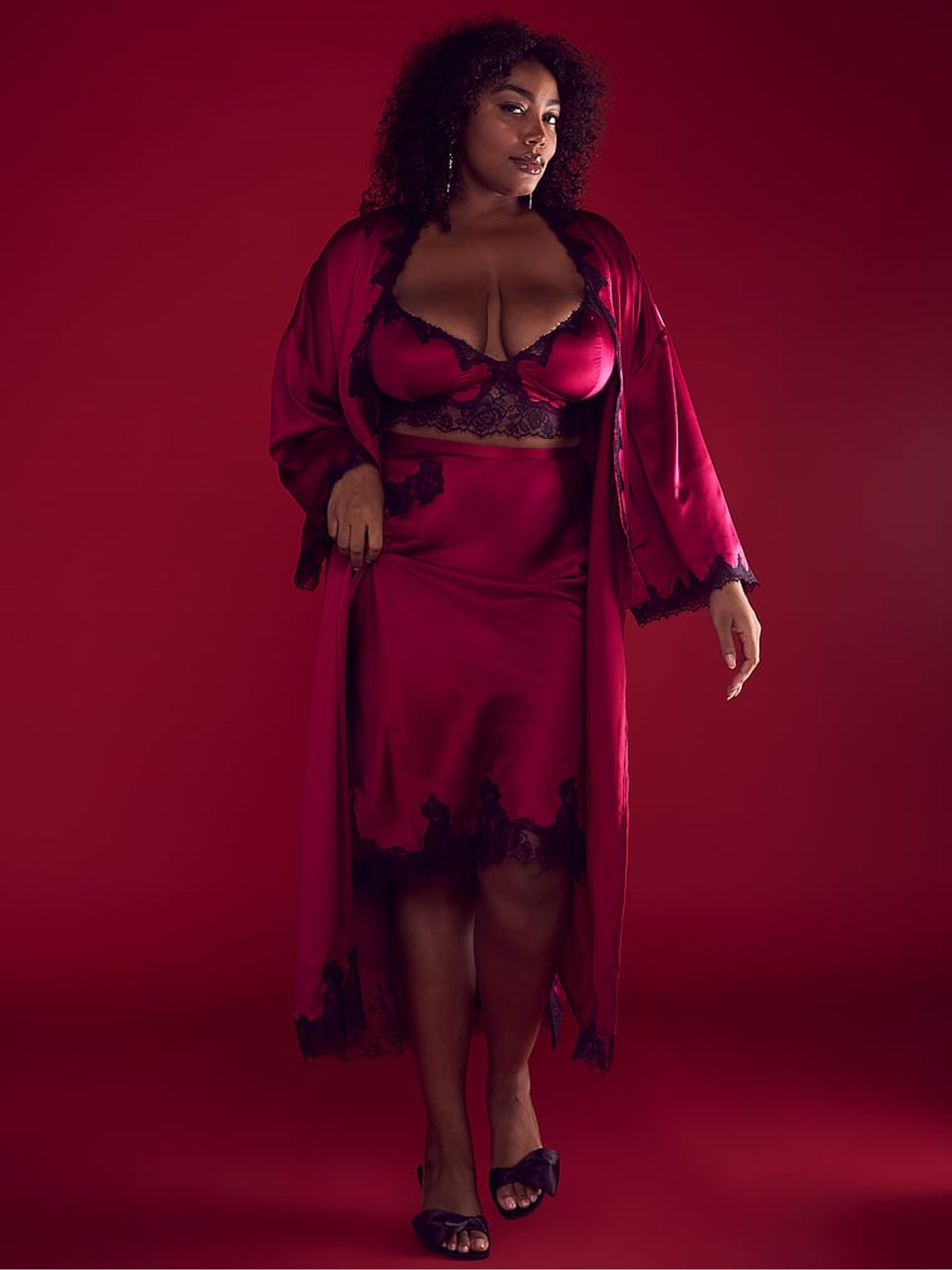 Campari Red Satin Lace Trim Open Back Robe - Image 3 of 4