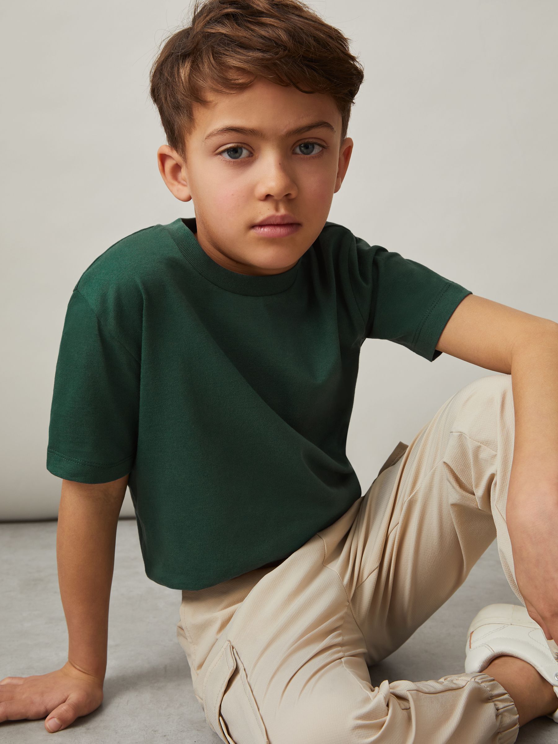 Crew Neck T-Shirt in Amiee Green - Image 2 of 4