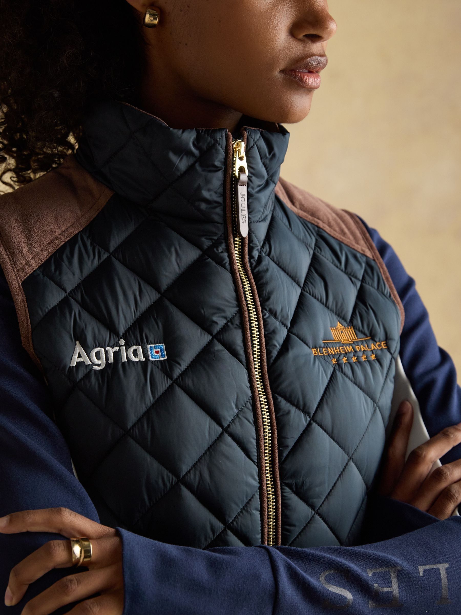 Official Blenheim Navy European Championship Showerproof Diamond Quilted Gilet - Image 3 of 12