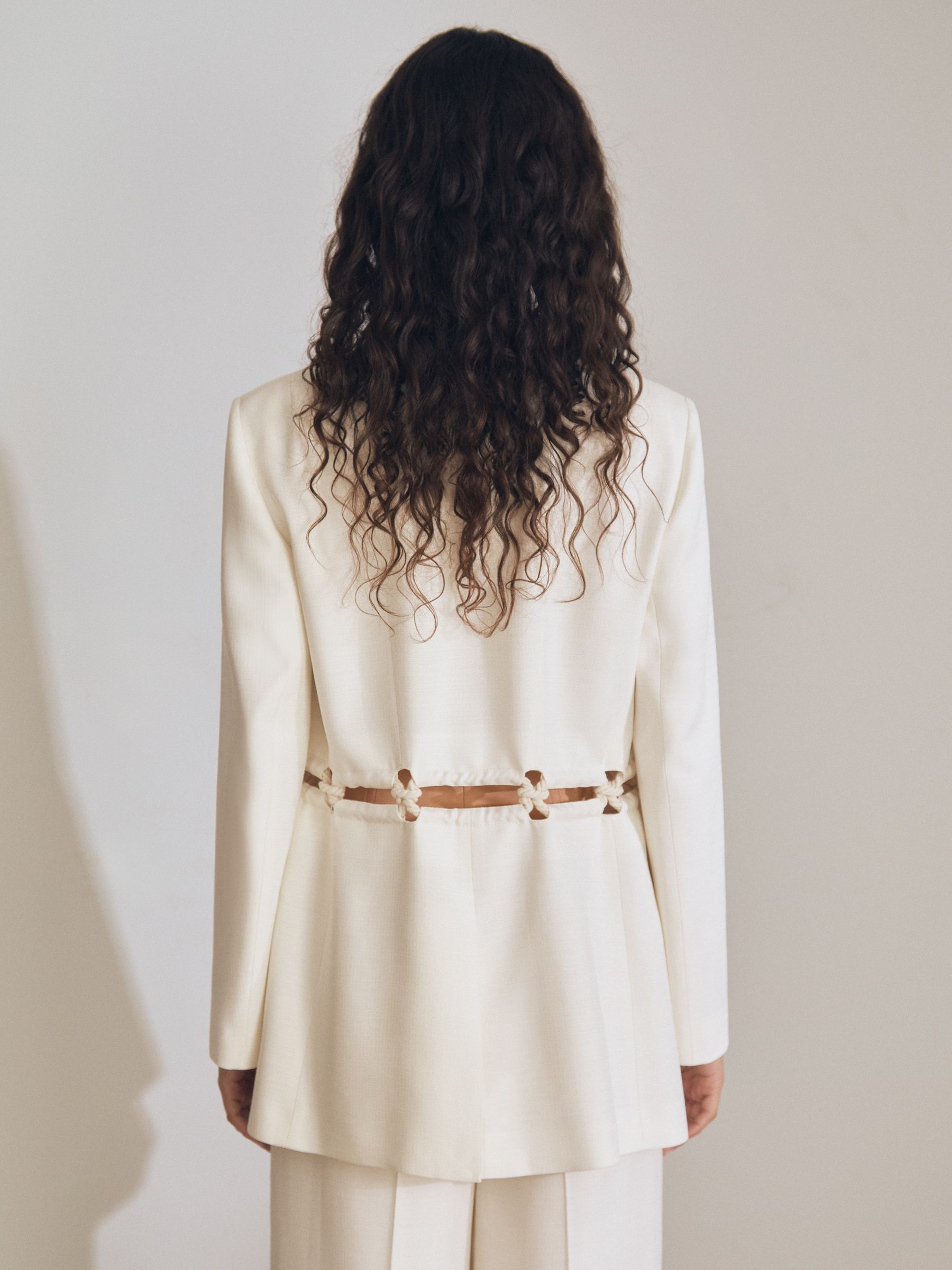 Atelier Rope-Detail Single-Breasted Blazer in White - Image 4 of 5