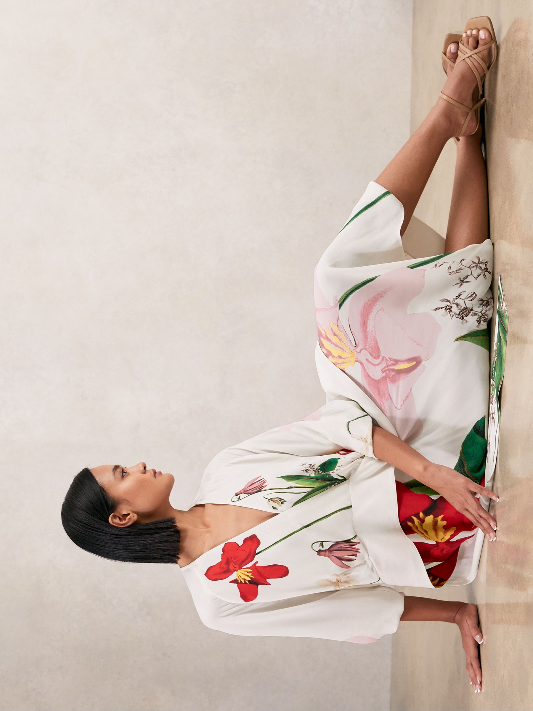 【海外限定】REISSワンピース☆Nola Reiss | NYBG Floral-Print Buy Reiss Ivory Nola Reiss | NYBG Floral-Print Maxi Dress