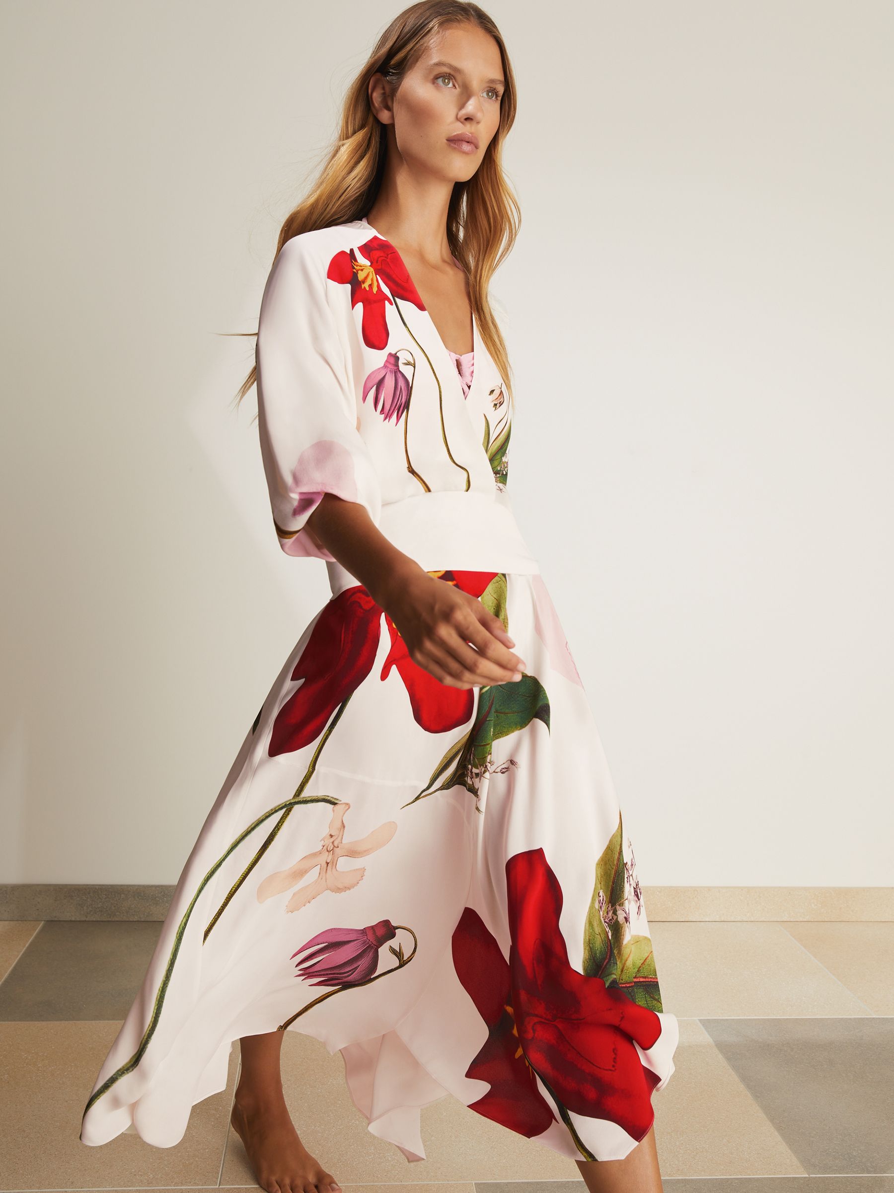 Reiss | NYBG Floral-Print Maxi Dress in Ivory - Image 4 of 7