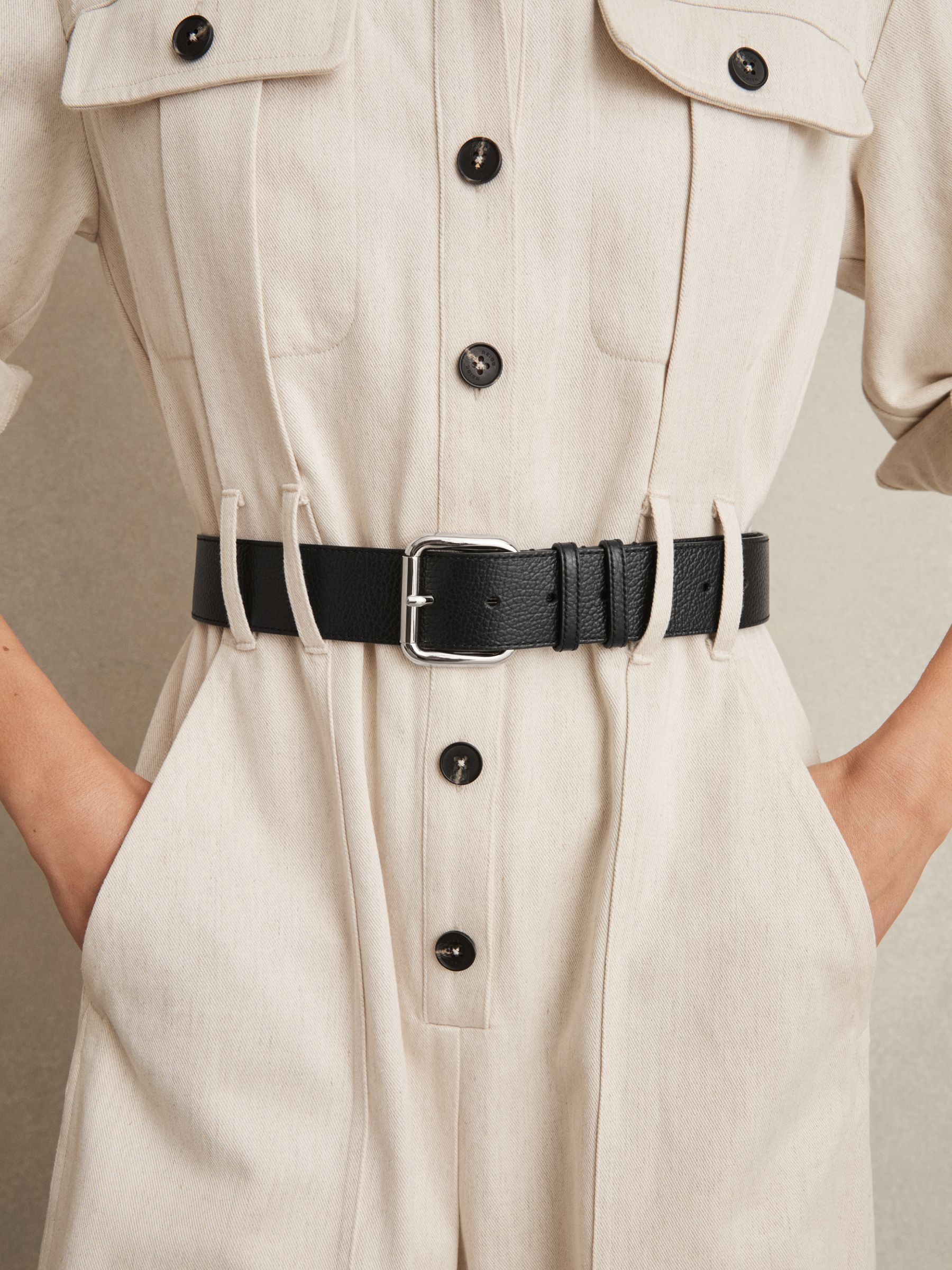 Leather Square Roller Buckle Belt in Black - Image 2 of 4