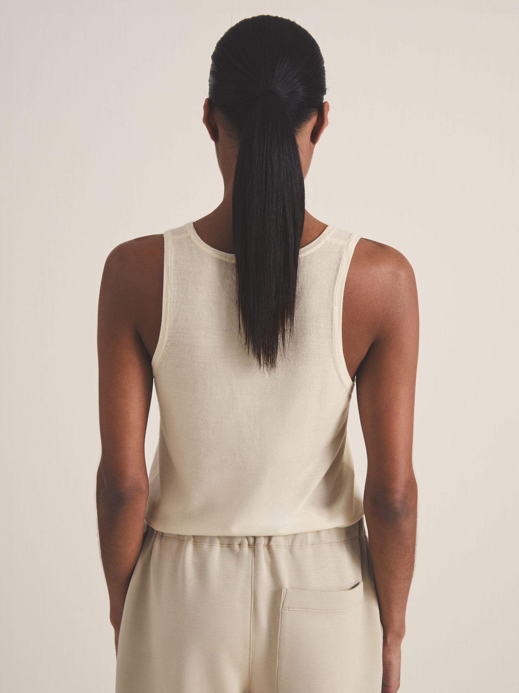 Reiss | Les 100 Ciels Wool Knit Vest in Ivory - Image 5 of 7