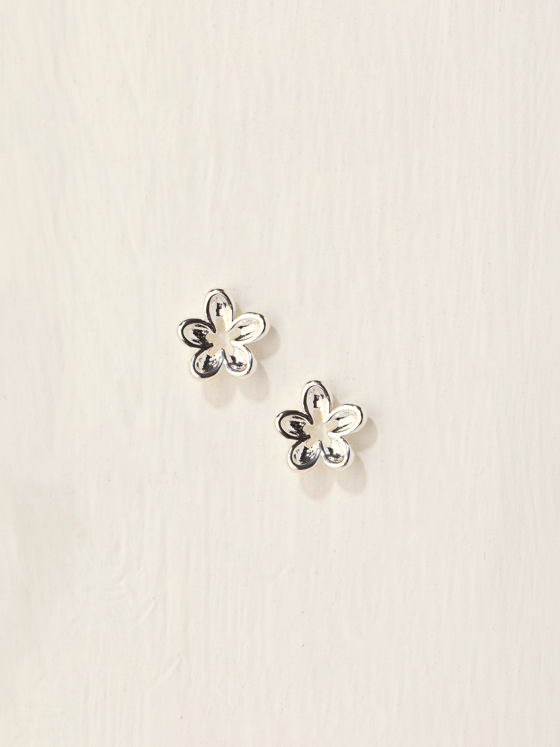 Silver Coloured Cut Out Flower Stud Earrings - Image 1 of 2