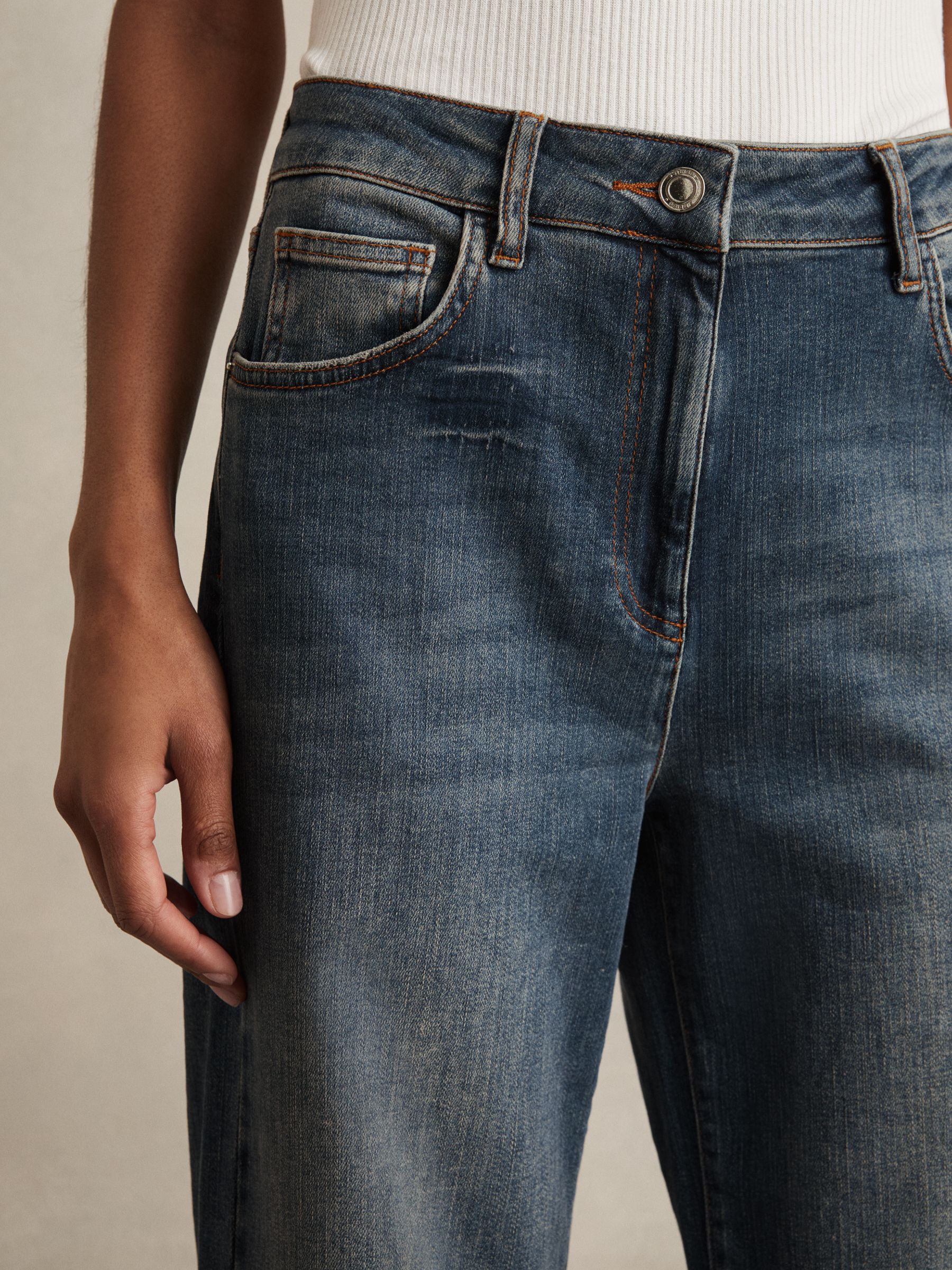 Mid Rise Flared Jeans in Mid Blue - Image 4 of 6