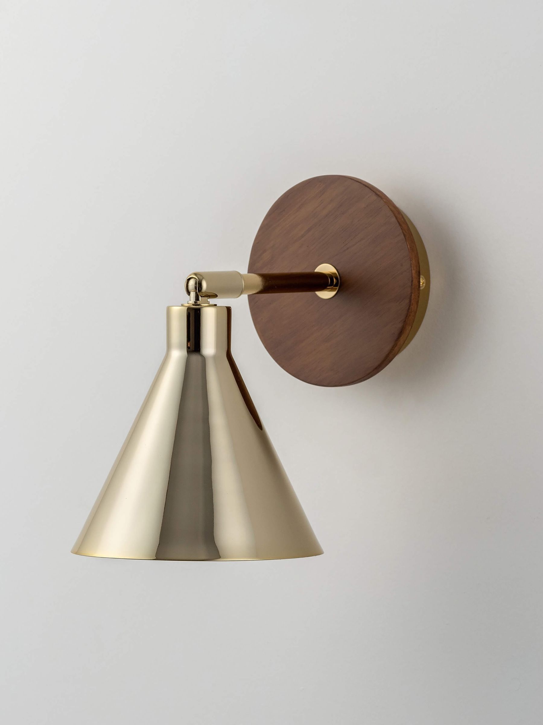 Brass Cone Wall Light - Image 2 of 6