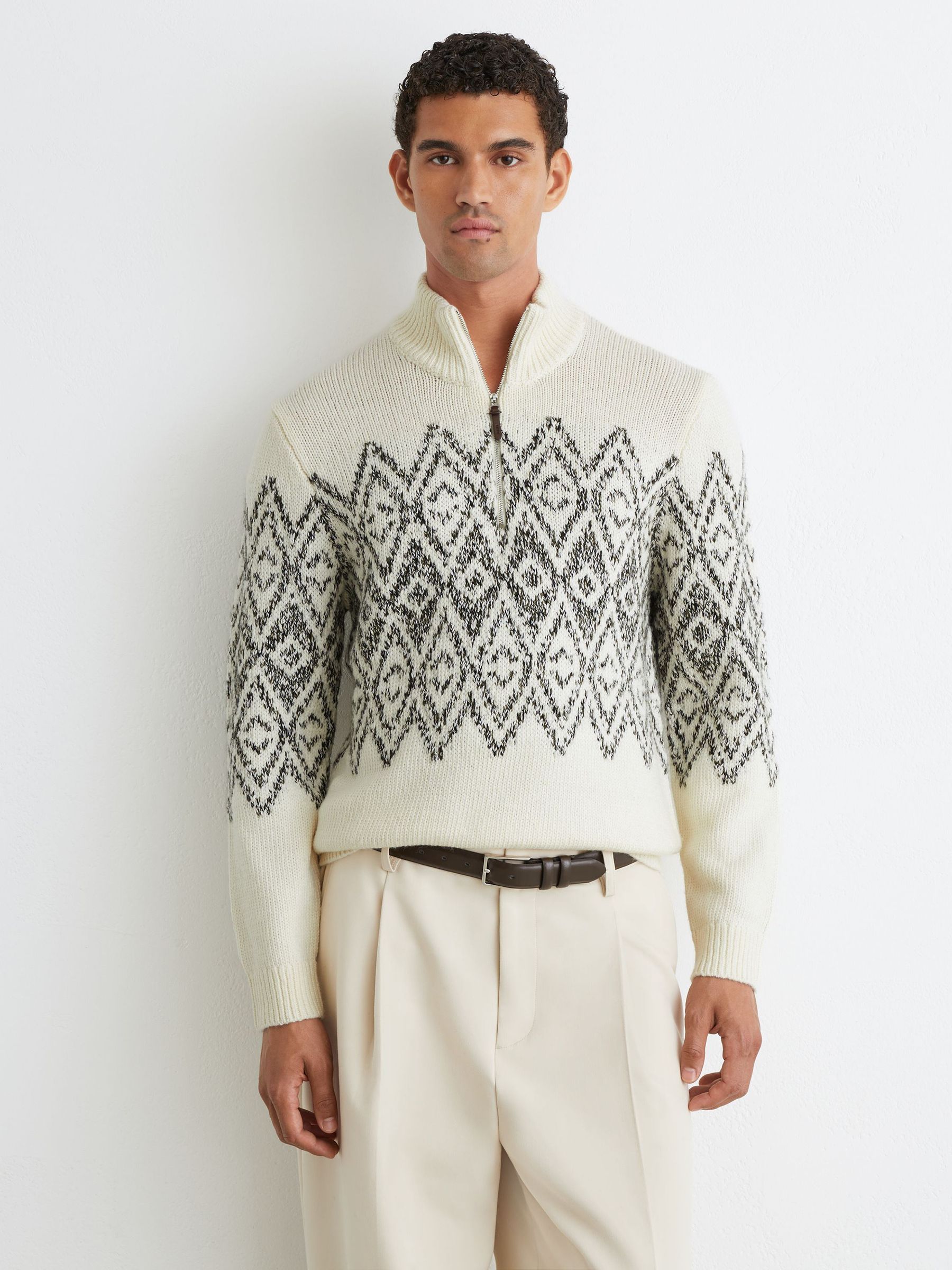 Cotton and Wool Fairisle Half-Zip Jumper in White/Green - Image 3 of 7