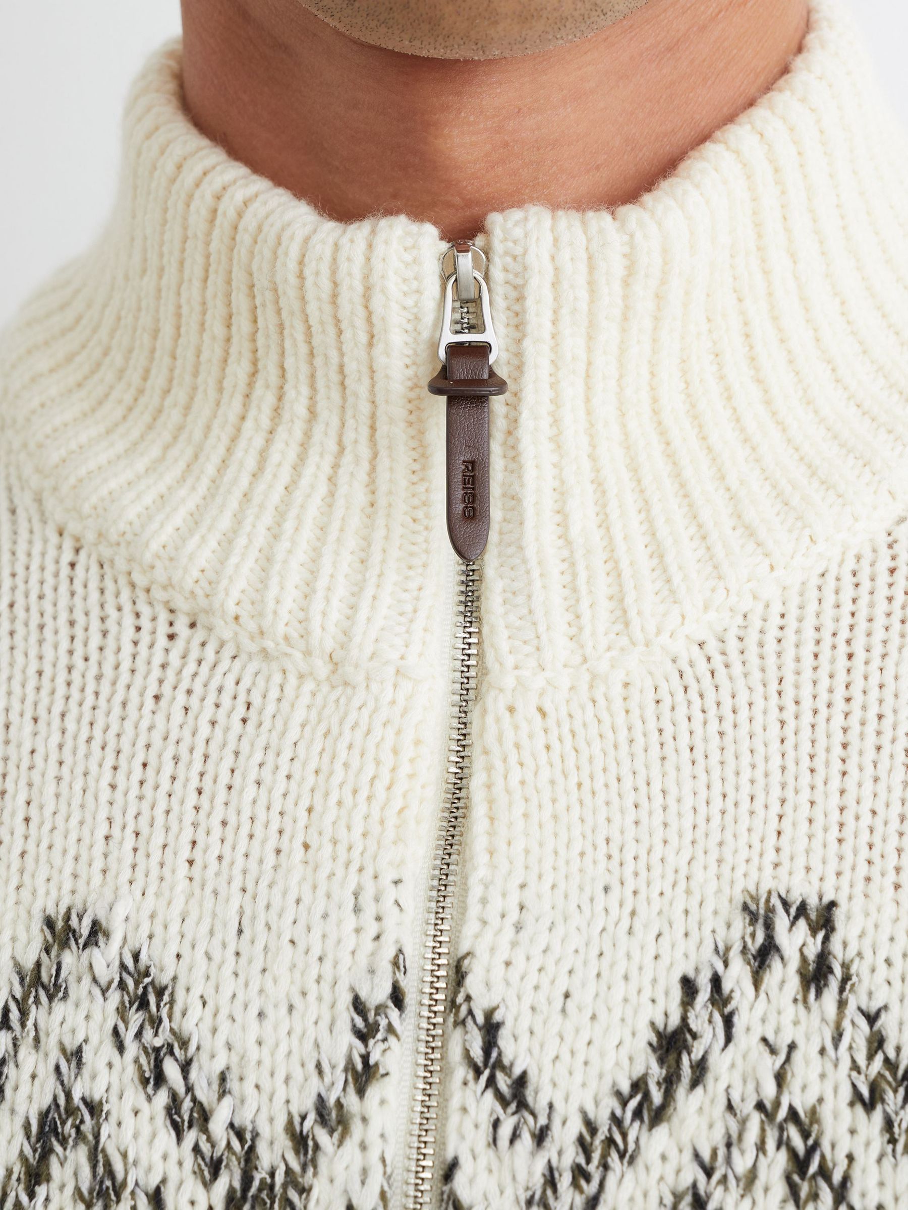 Cotton and Wool Fairisle Half-Zip Jumper in White/Green - Image 5 of 7