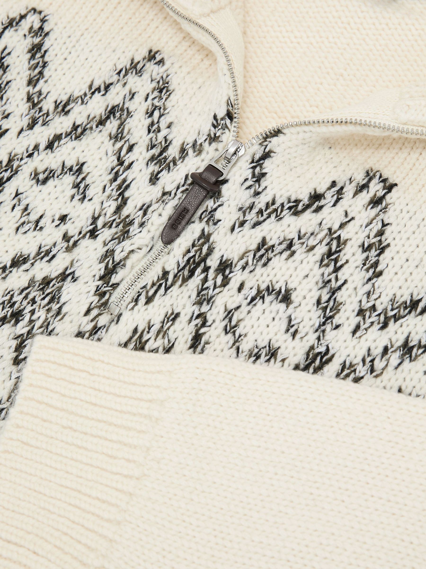 Cotton and Wool Fairisle Half-Zip Jumper in White/Green - Image 7 of 7
