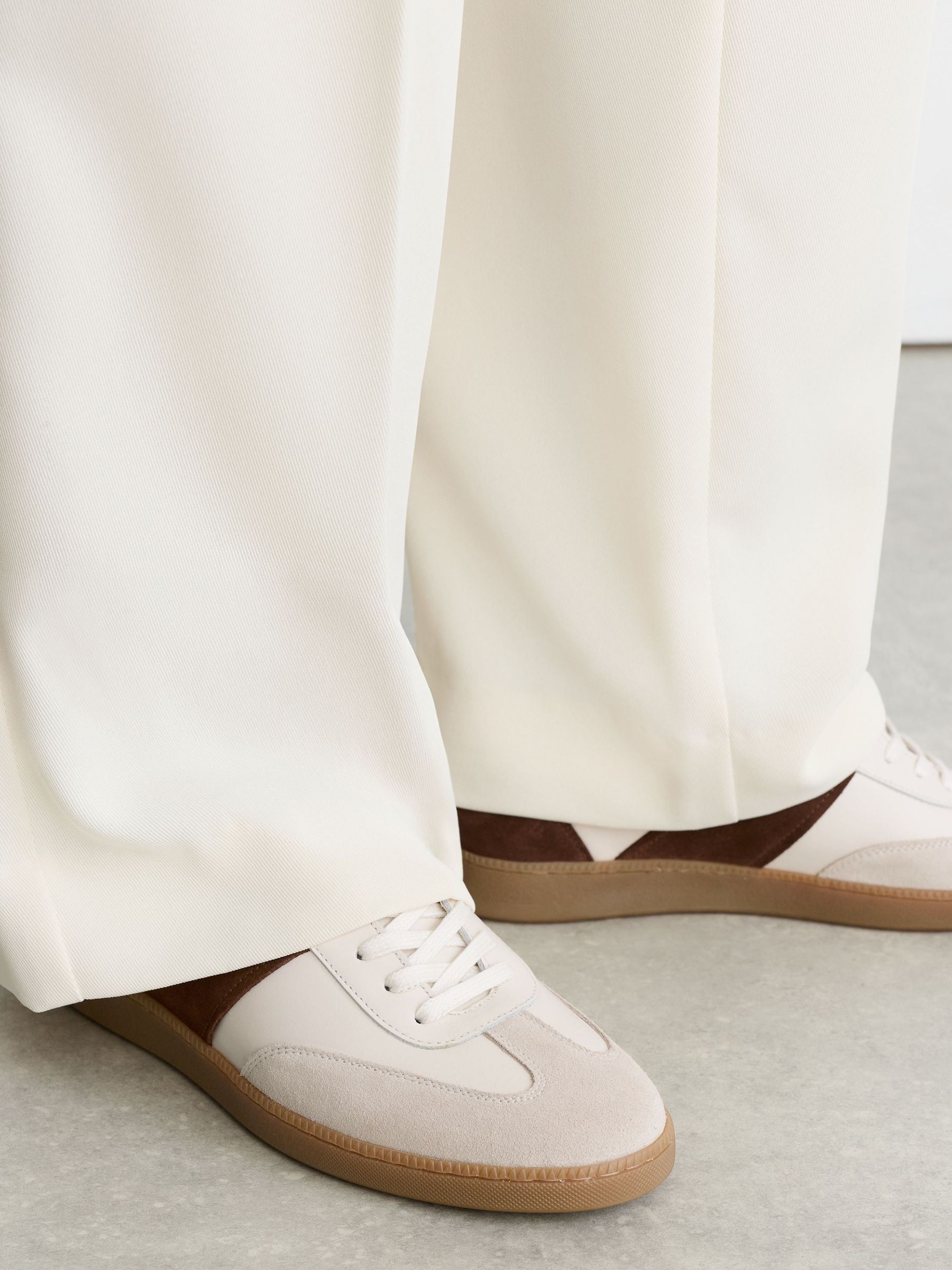 Suede and Leather Colour-Block Runner Trainers in White/Tan - Image 4 of 6