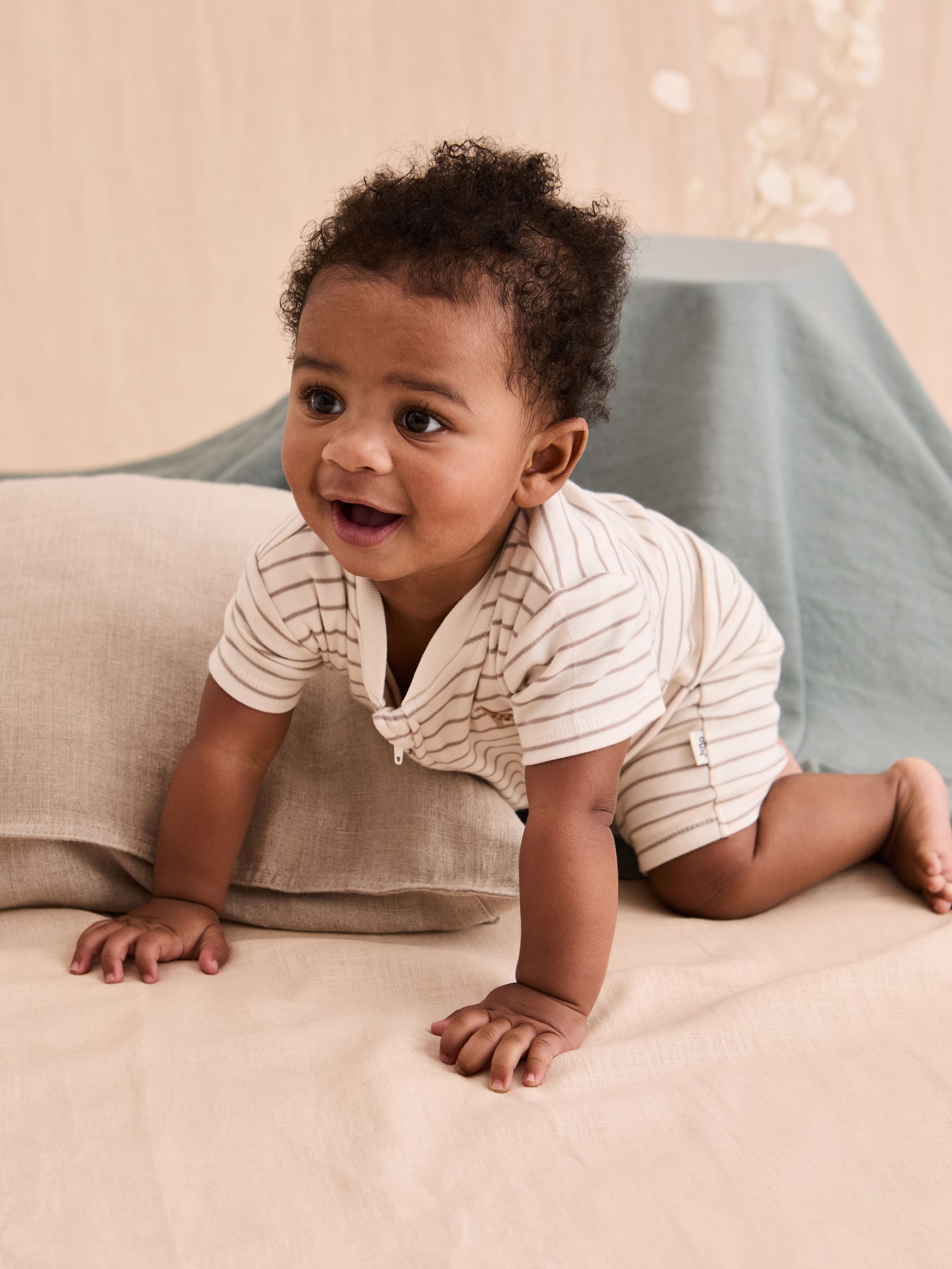 Cream 100% Cotton Short-Sleeved Stripe Romper - Image 3 of 6
