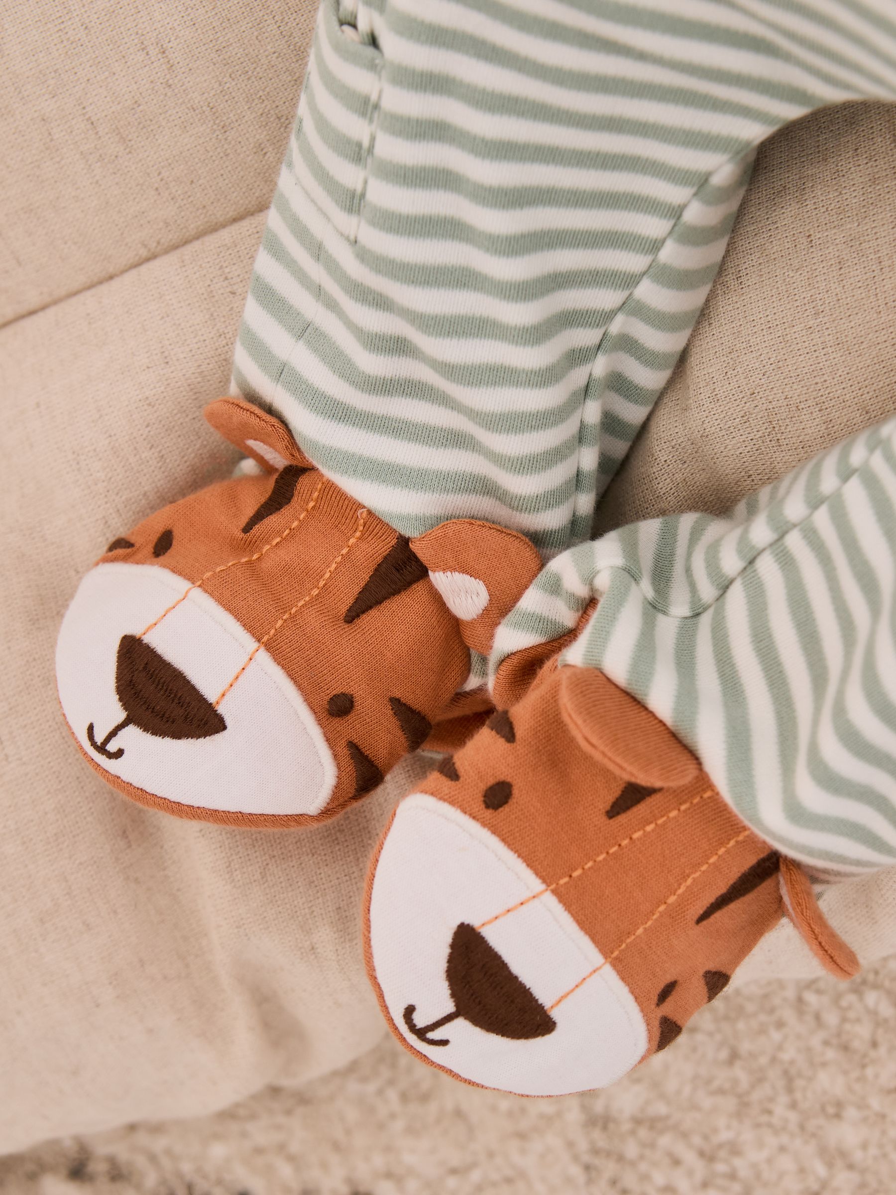 Green 100% Cotton Footed Appliqué Zip Sleepsuit - Image 4 of 7