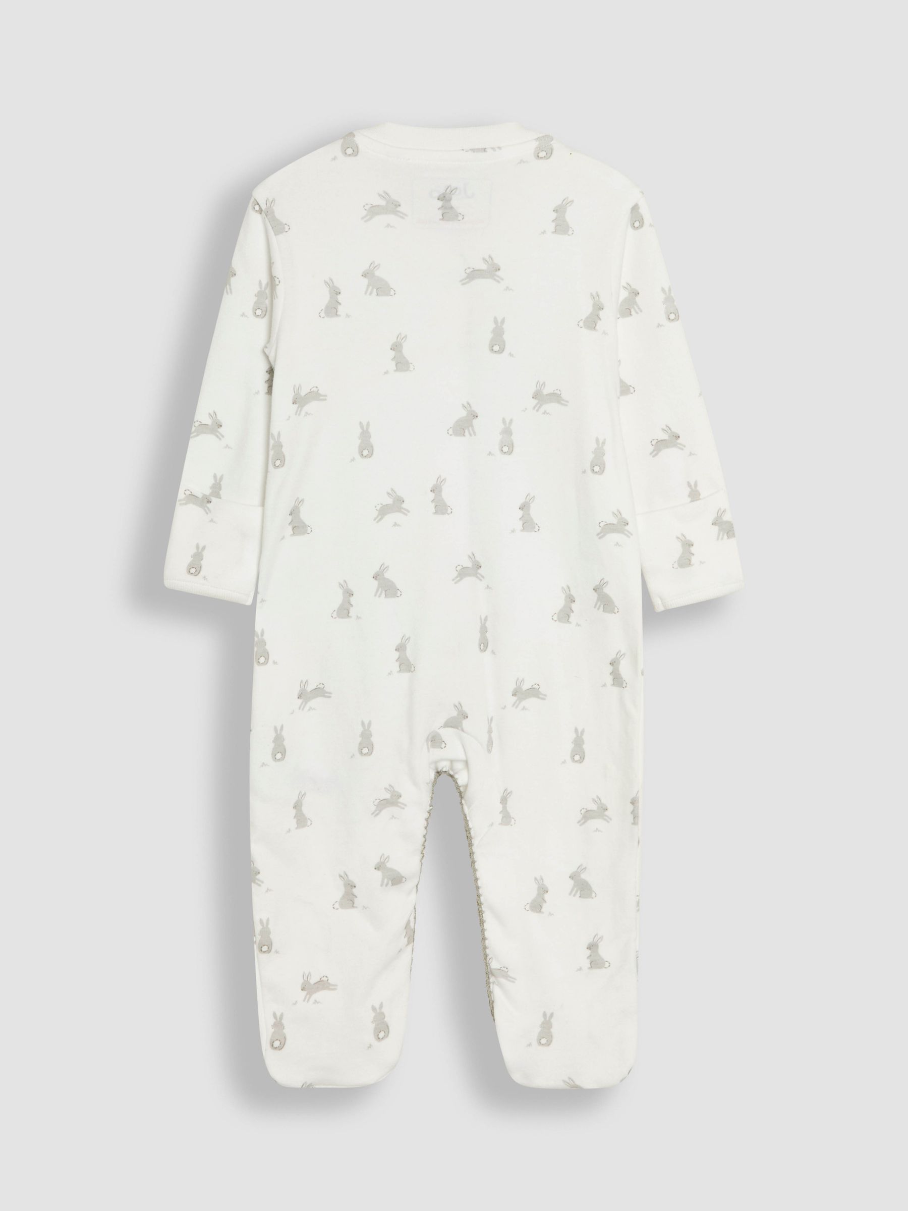 White Born In 2025 Cotton 4-Piece Baby Gifting Set - Image 11 of 13