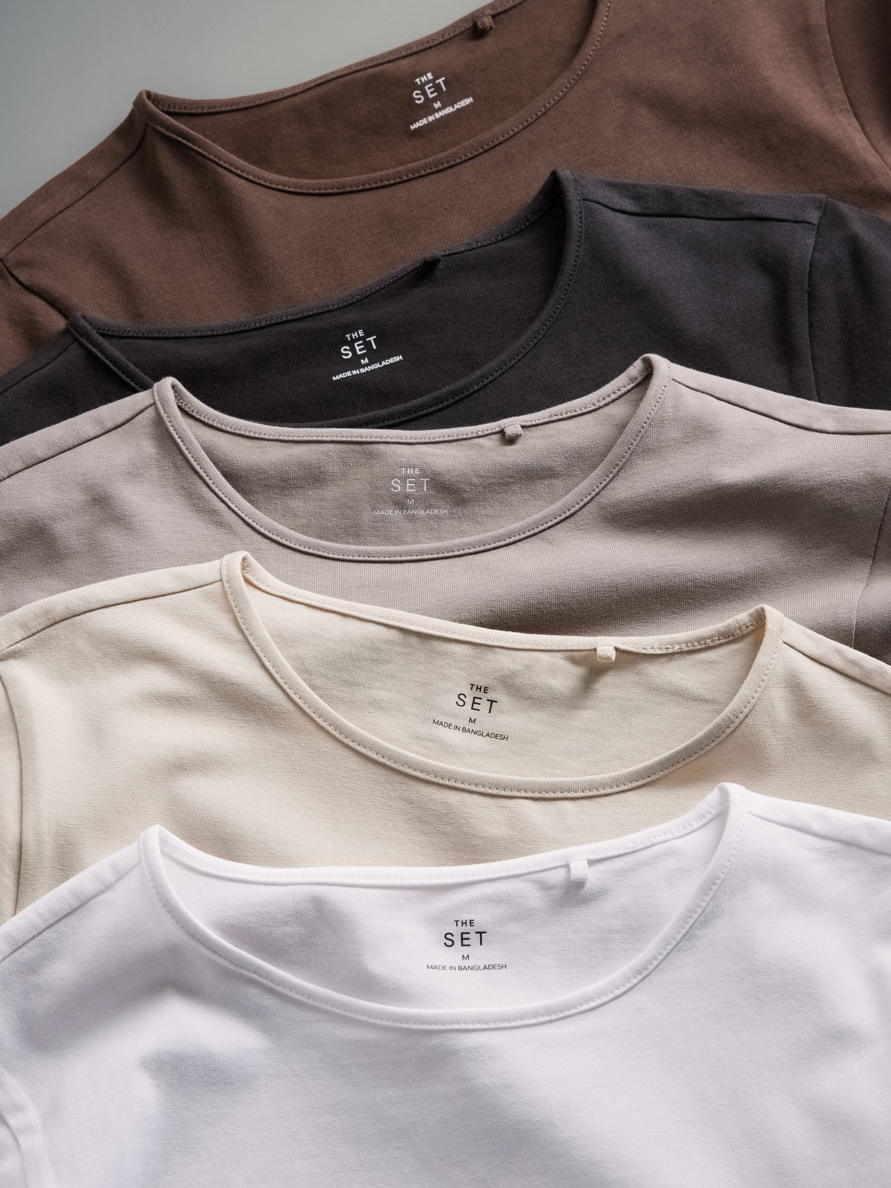 Black/Brown/Neutral/Nude/White - 5 Pack Short Sleeve Fitted Crew Neck T-Shirts - Image 7 of 7 Black/Brown/Neutral/Nude/White - 5 Pack Short Sleeve Fitted Crew Neck T-Shirts - Image 7 of 7