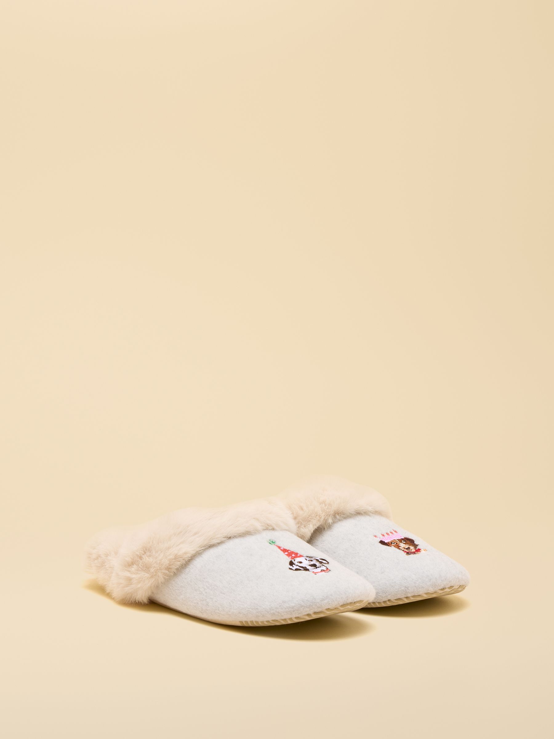 Slippet Luxe Grey Dog Slippers - Image 1 of 5