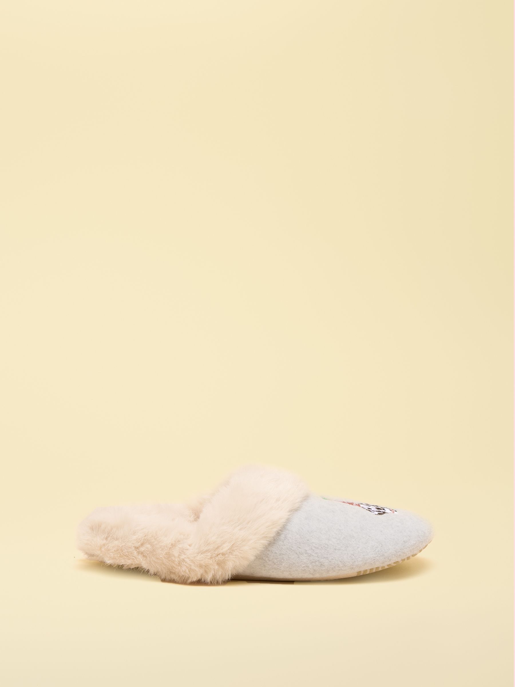Slippet Luxe Grey Dog Slippers - Image 3 of 5