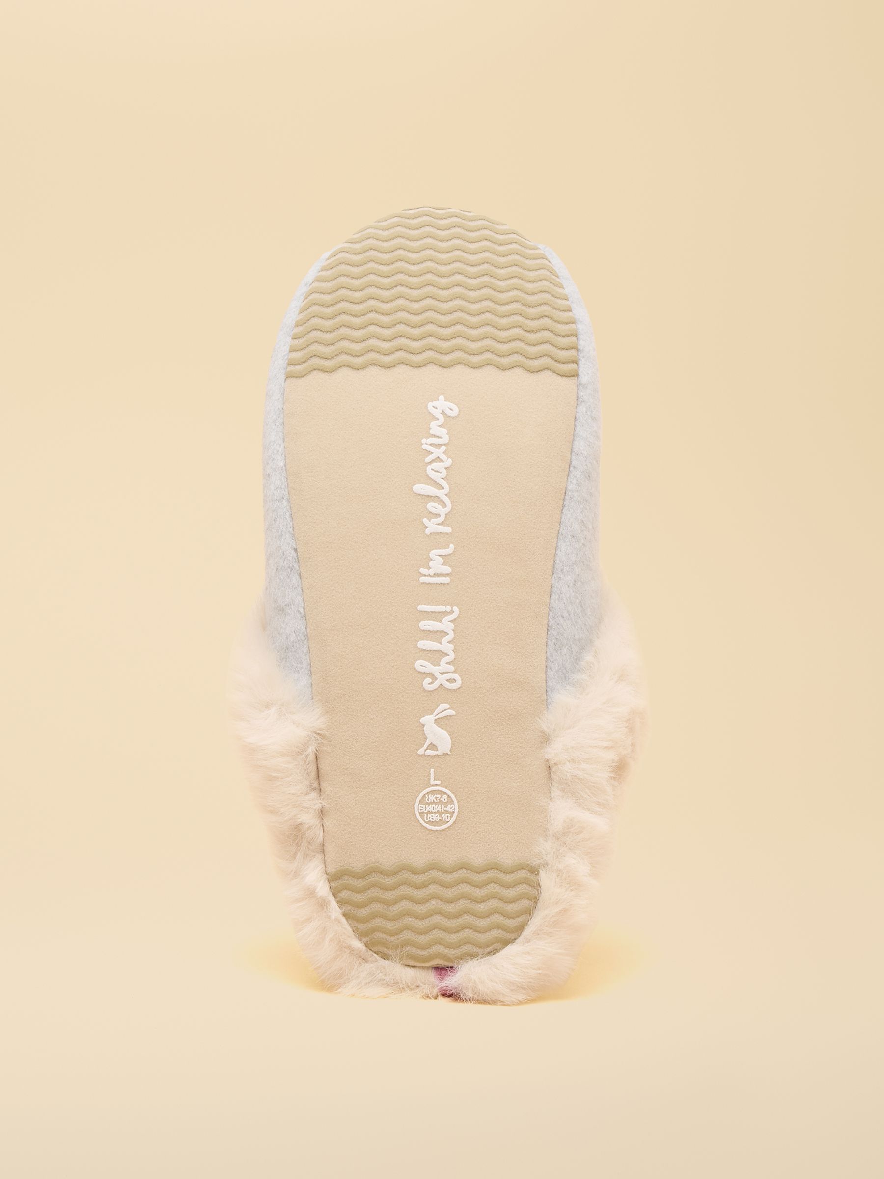 Slippet Luxe Grey Dog Slippers - Image 5 of 5