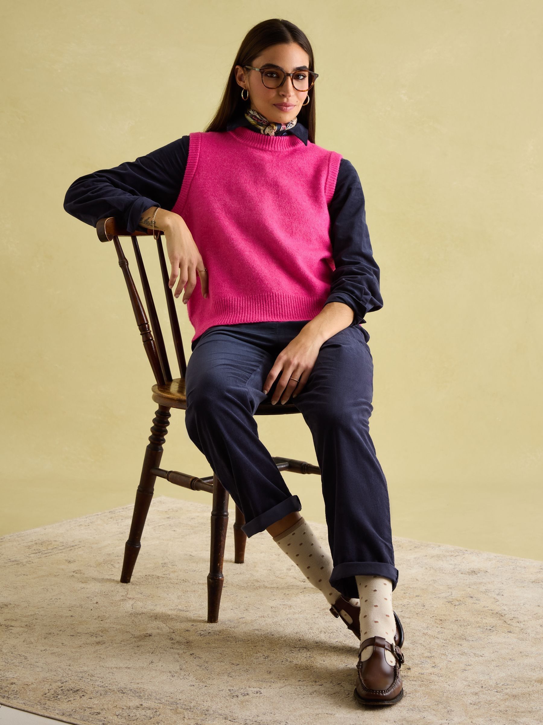 Holly Bright Pink Regular Fit Knitted Vest - Image 3 of 8