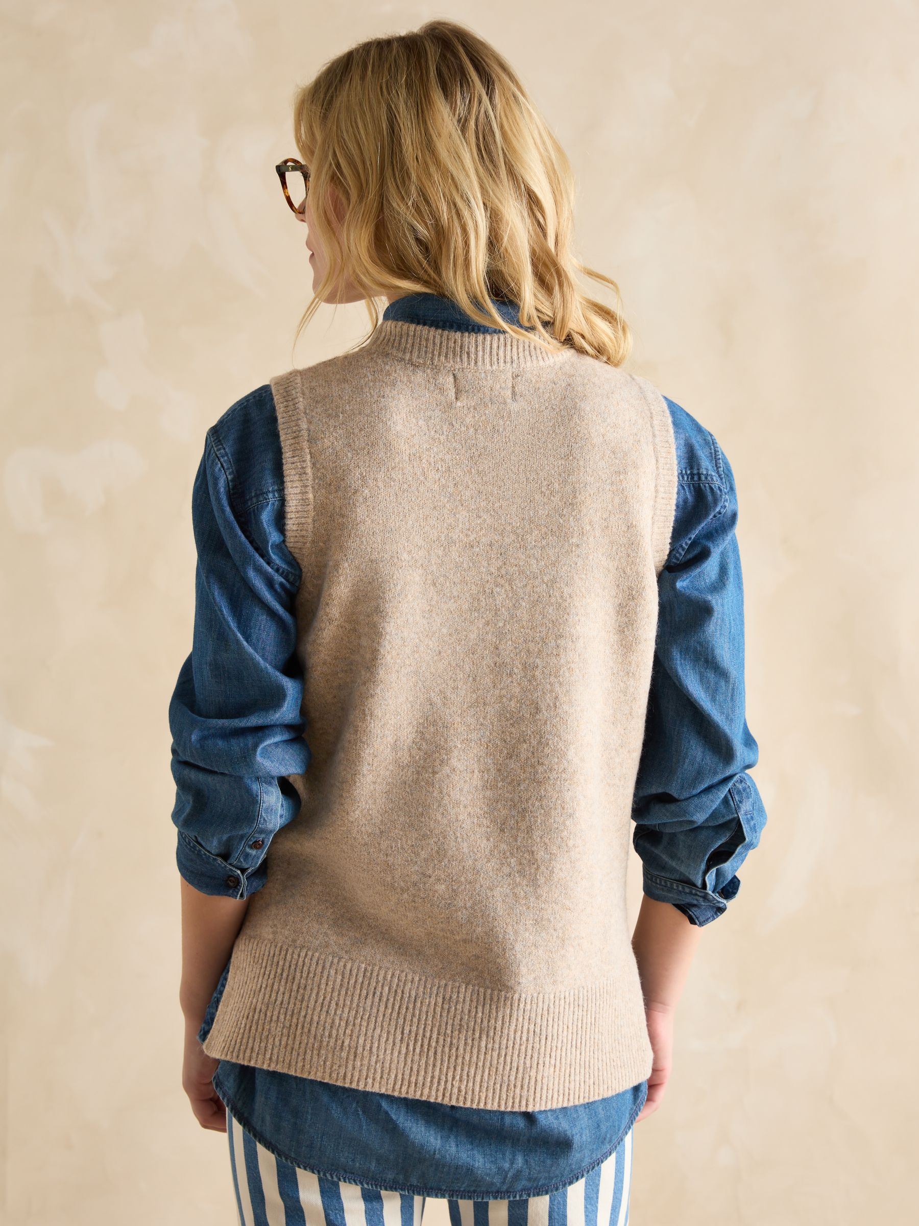 Sleeveless Rib Knit Vest - Camel Brown main image 1