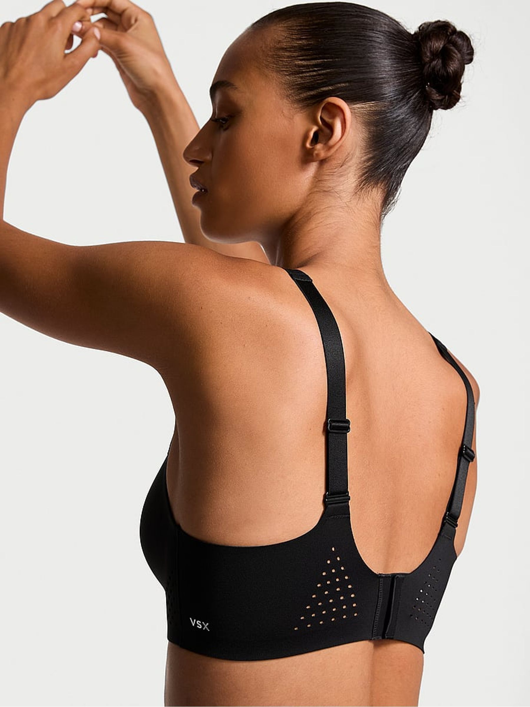 Black Back Close Featherweight Max High Support Sports Bra - Image 2 of 4