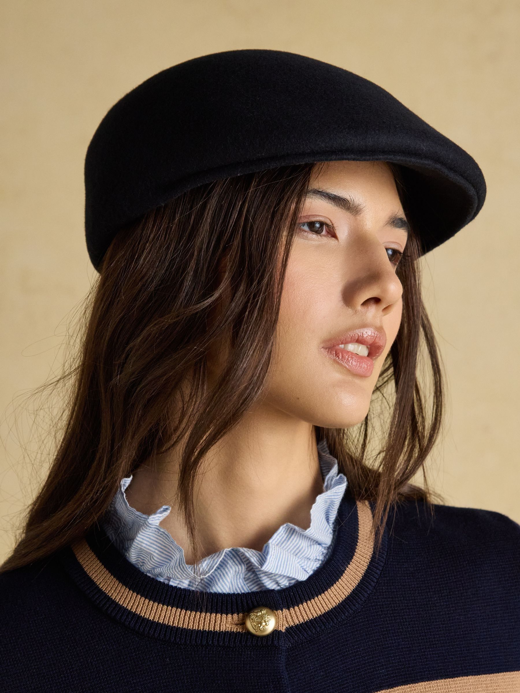 Abingdon Navy Wool Flat Cap - Image 4 of 7