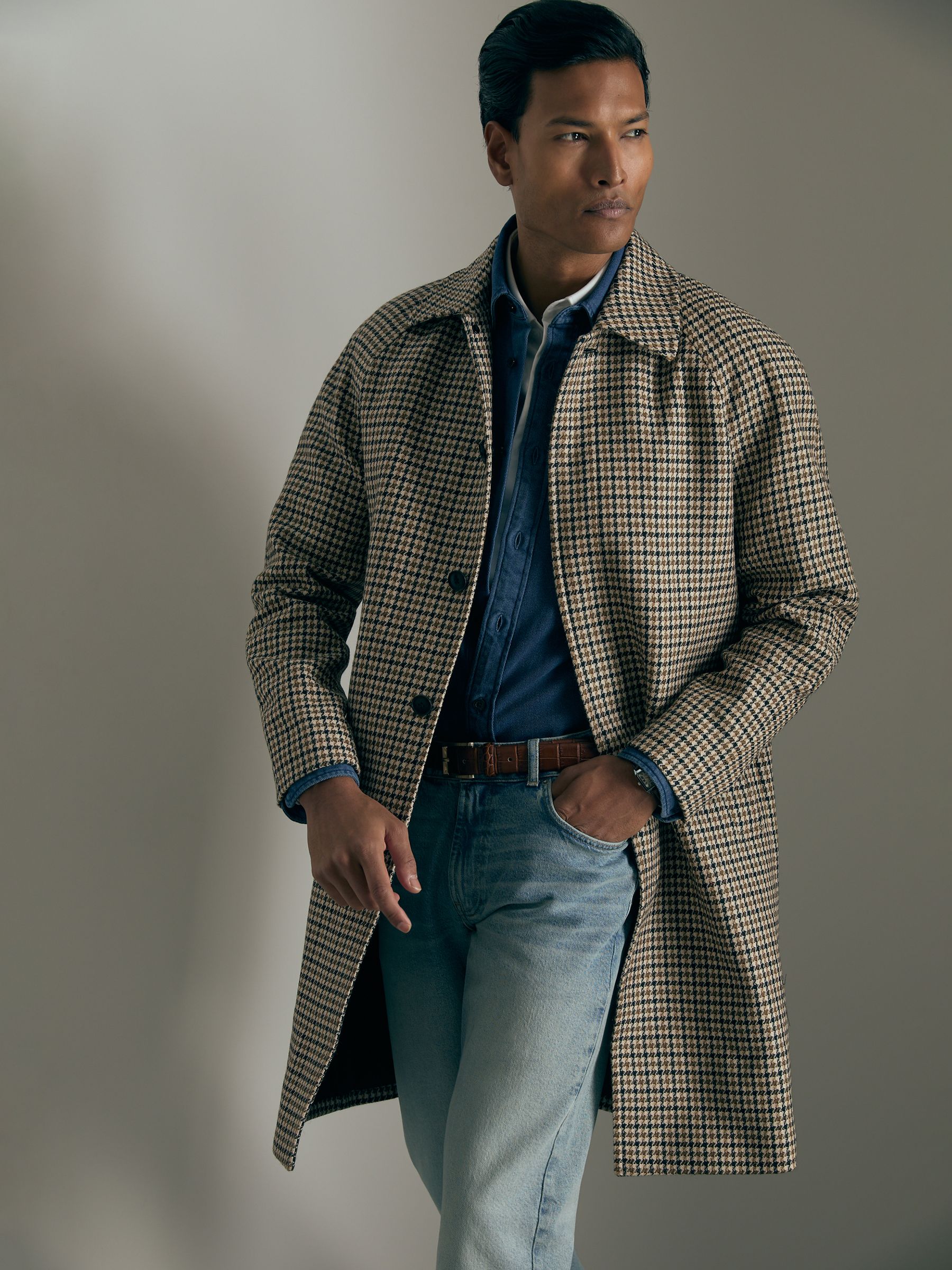 Reiss Atelier Wool Houndstooth-Check Raglan Overcoat in Brown REISS