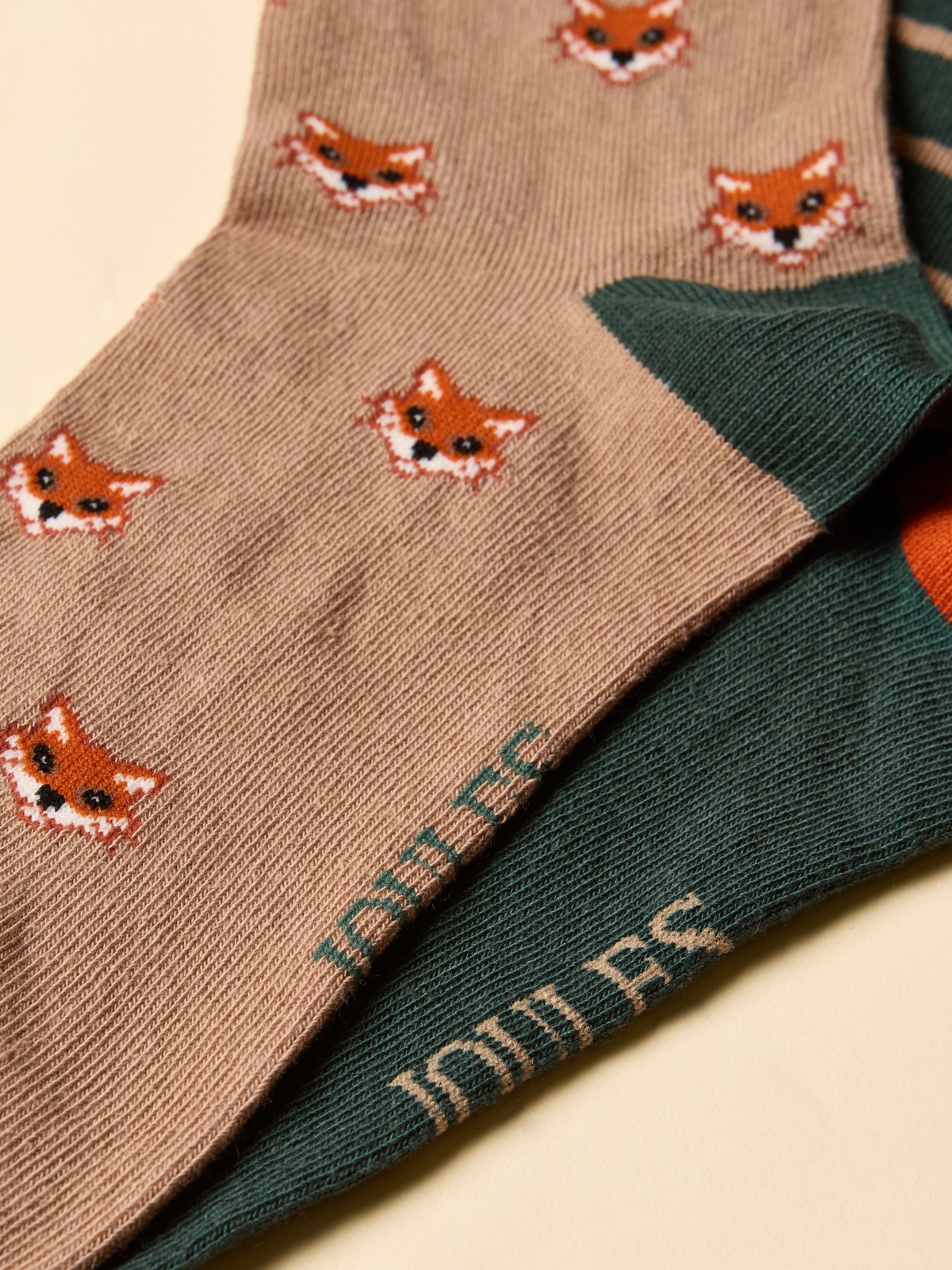 Men's Kingsbury Green & Orange Fox Socks 2 Pack (size 7-12) - Image 3 of 3