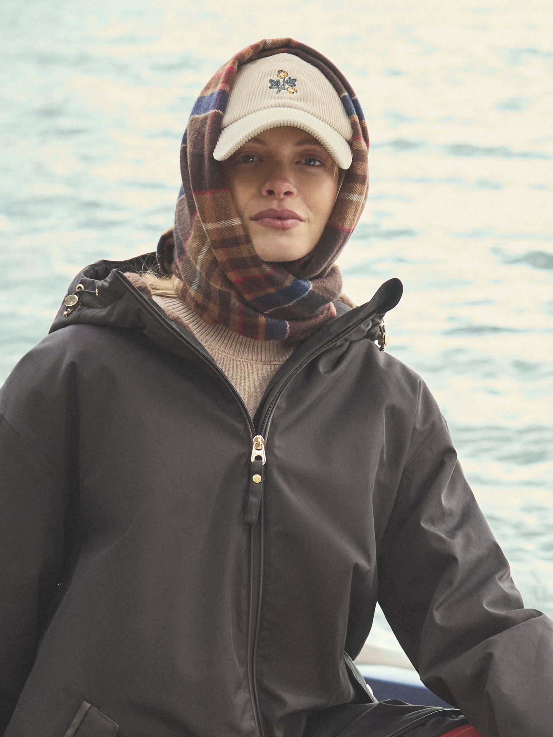 Langtree Check Brown Scarf - Image 5 of 9