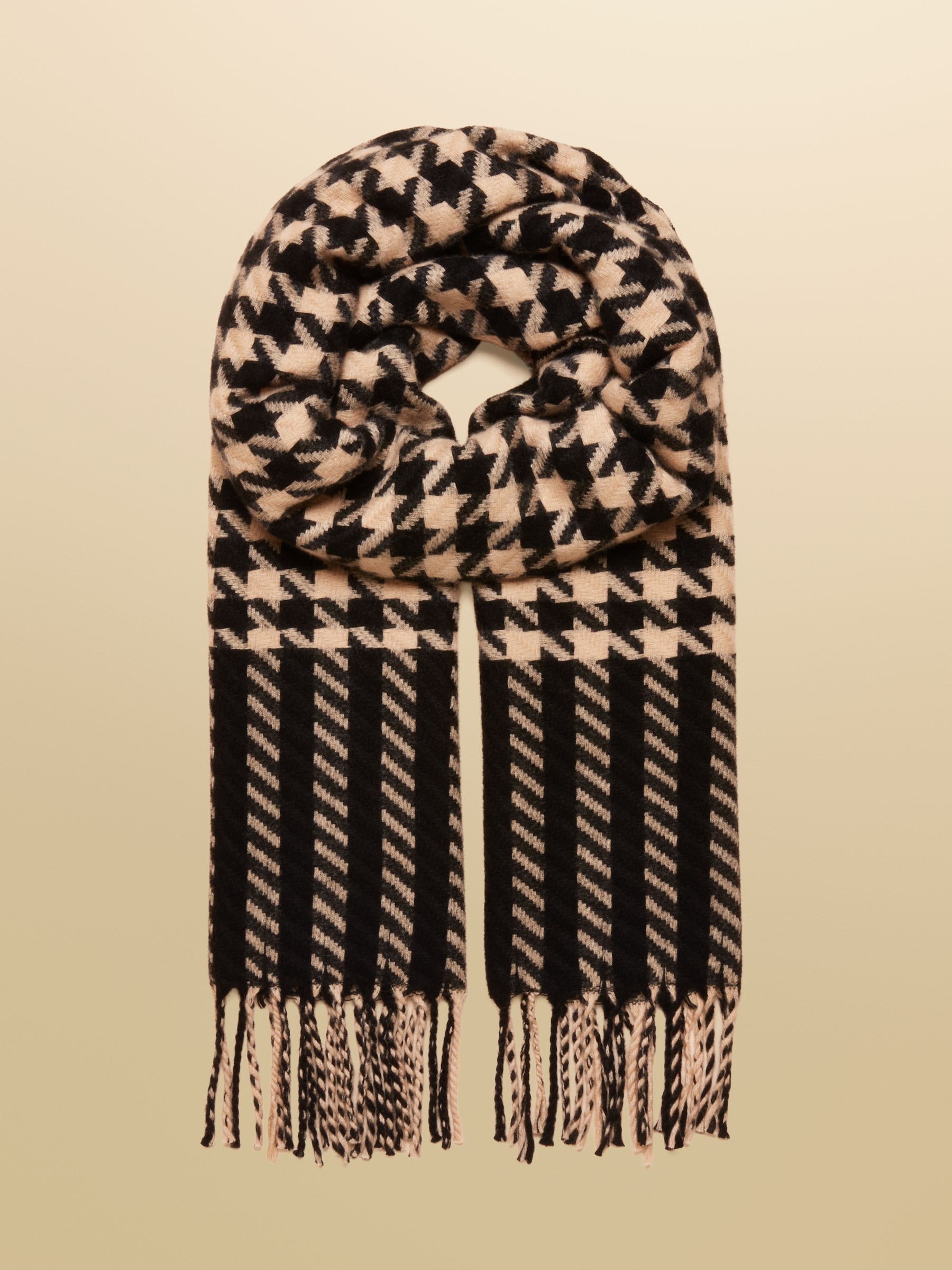 Langtree Black & Tan Large Scarf - Image 1 of 6
