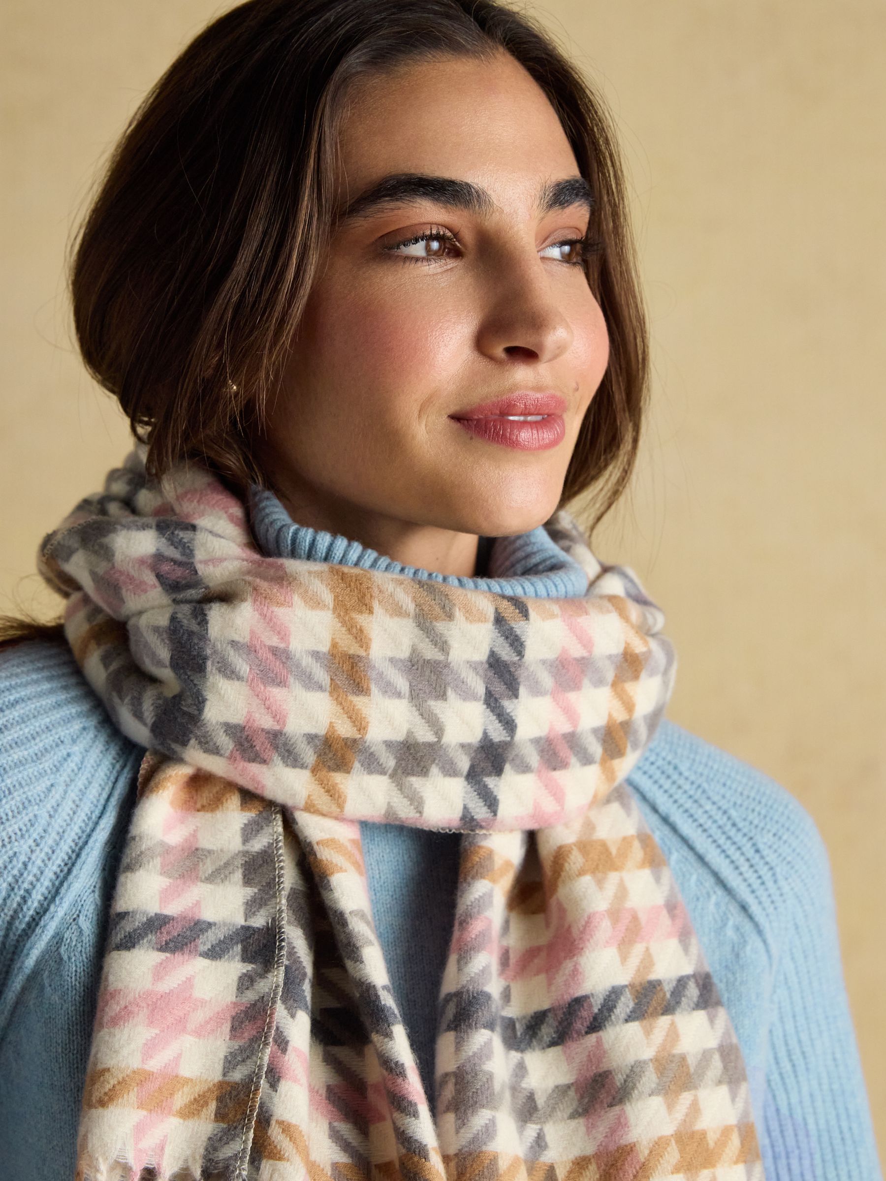 Langtree Pink & Oatmeal Large Scarf - Image 4 of 7