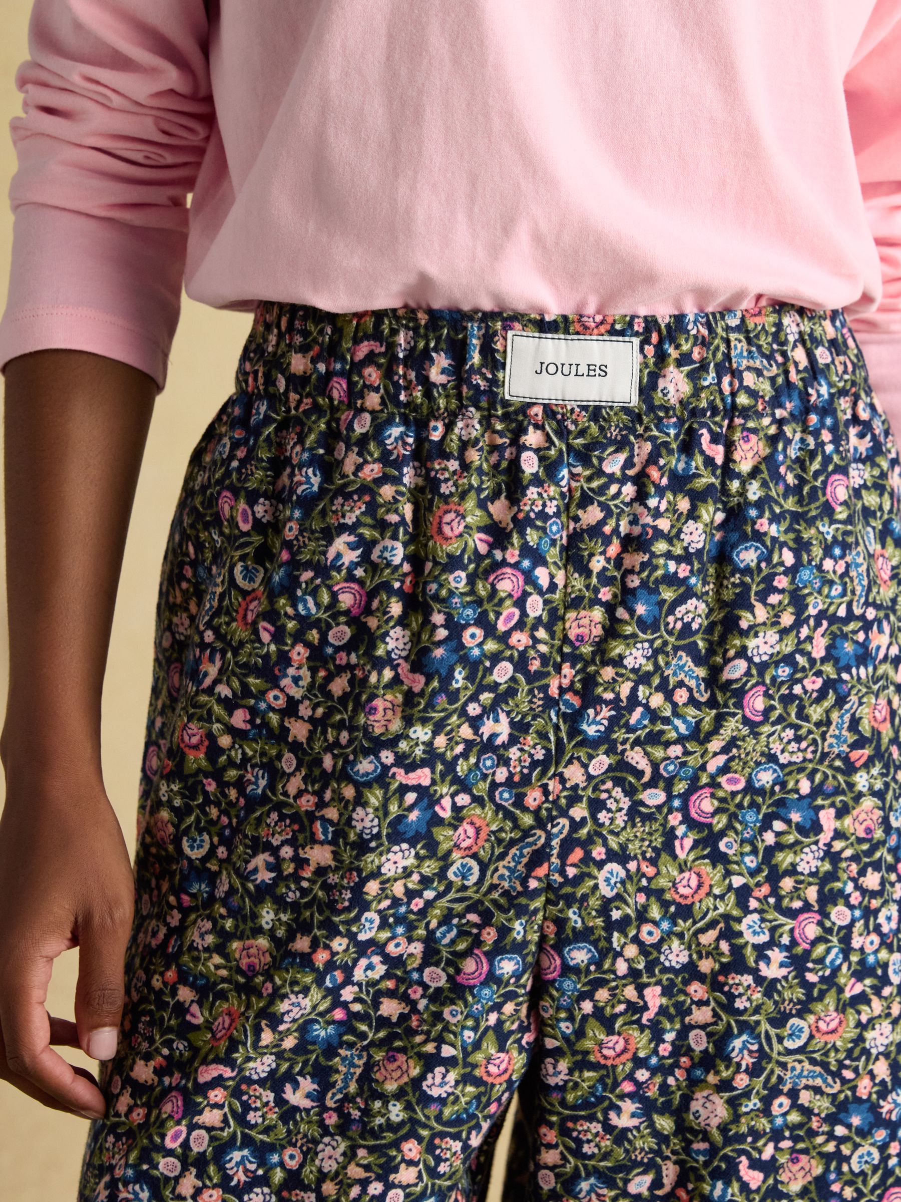 Stella Ditsy Floral Woven Brushed Cotton Pyjama Bottoms - Image 4 of 9