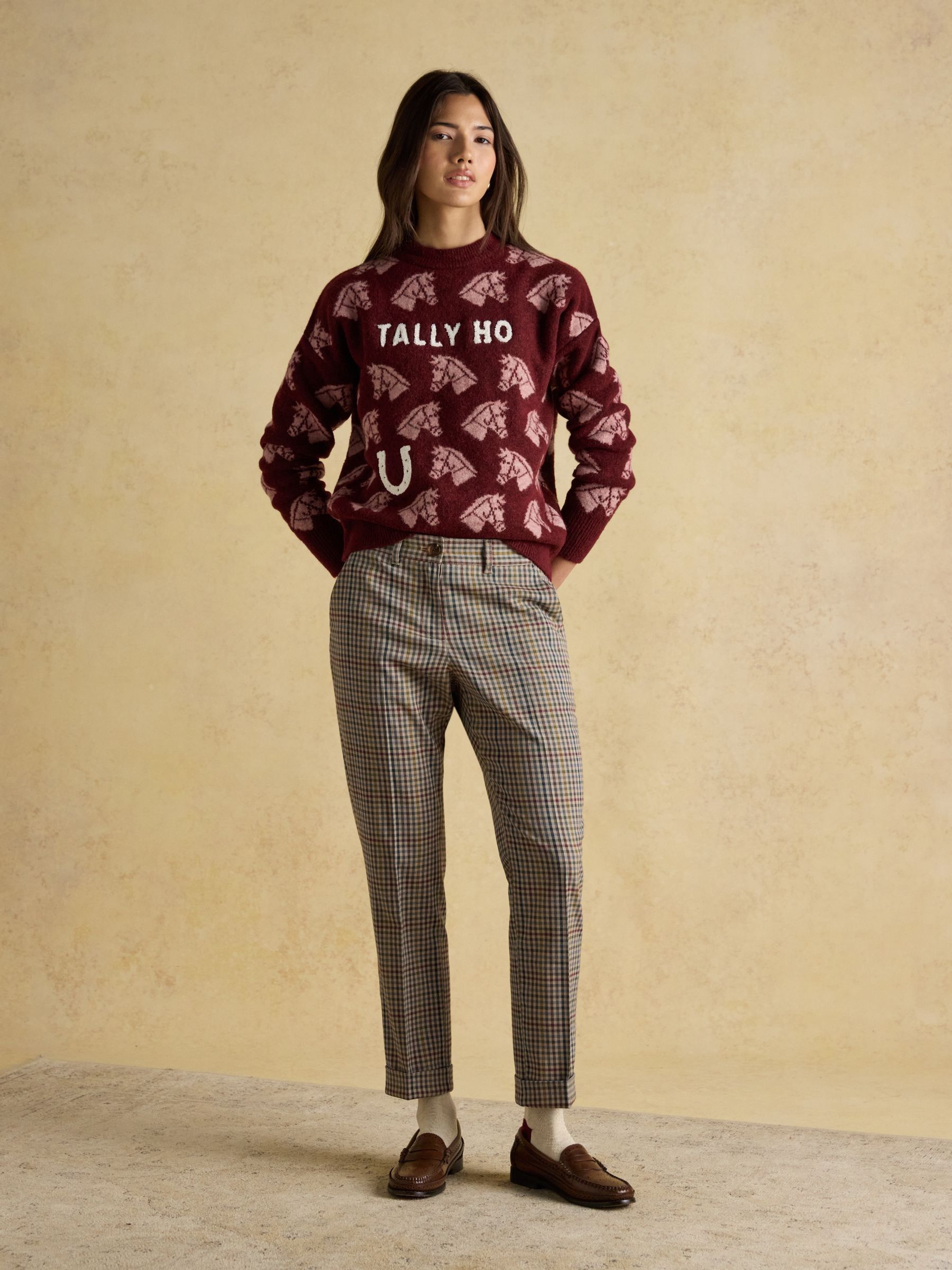 Knitted Burgundy Tally Ho Jumper with Crew Neck - Image 7 of 11