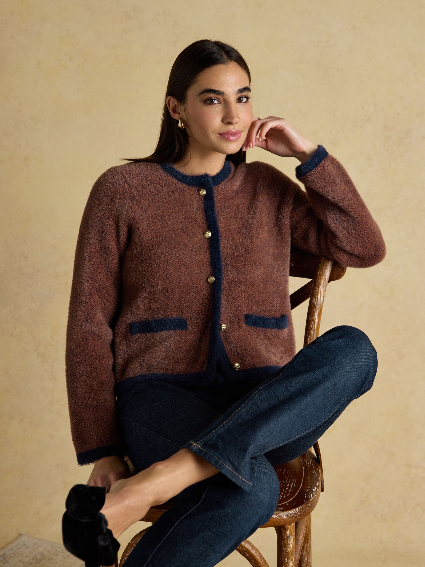 Super Soft Georgia Brown & Navy Herringbone Eyelash Knitted Cardigan - Image 6 of 8