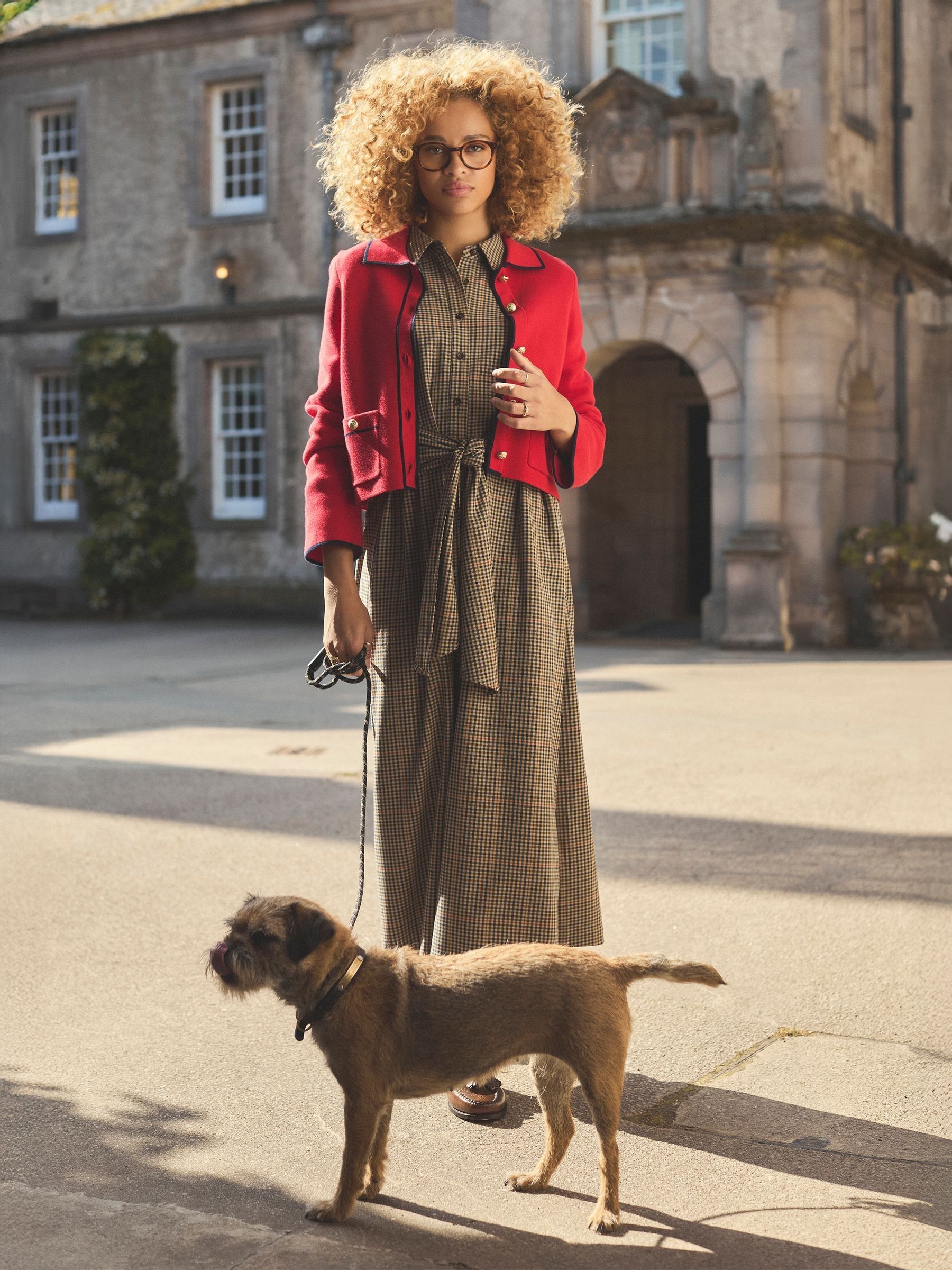 Red Collared Knitted Button Up Cardigan - Image 2 of 14 Red Collared Knitted Button Up Cardigan - Image 2 of 14