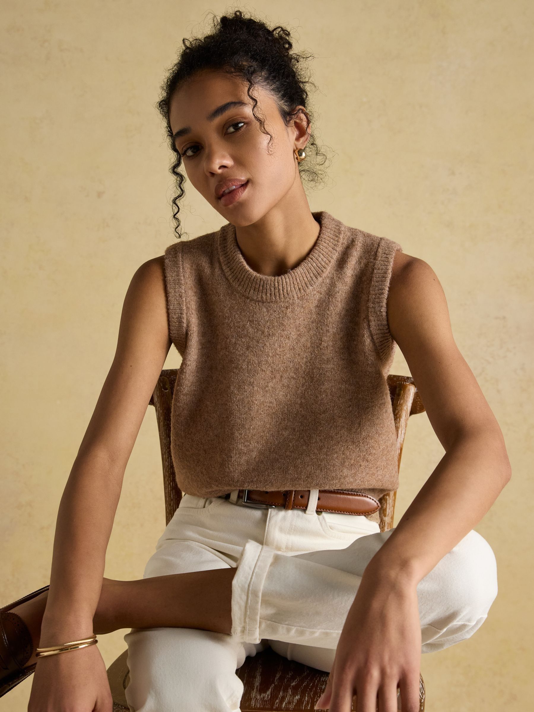 Holly Tan Knitted Vest - Image 3 of 8