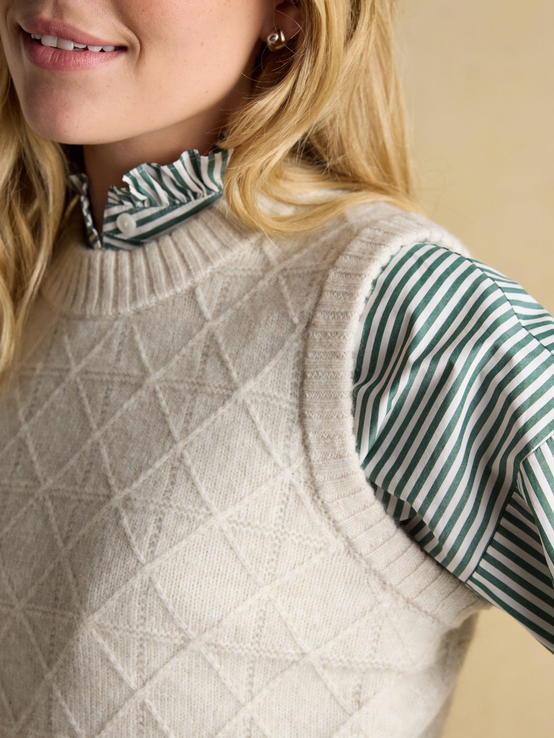 Reid Cream Textured Knitted Vest with Crew Neck - Image 6 of 7