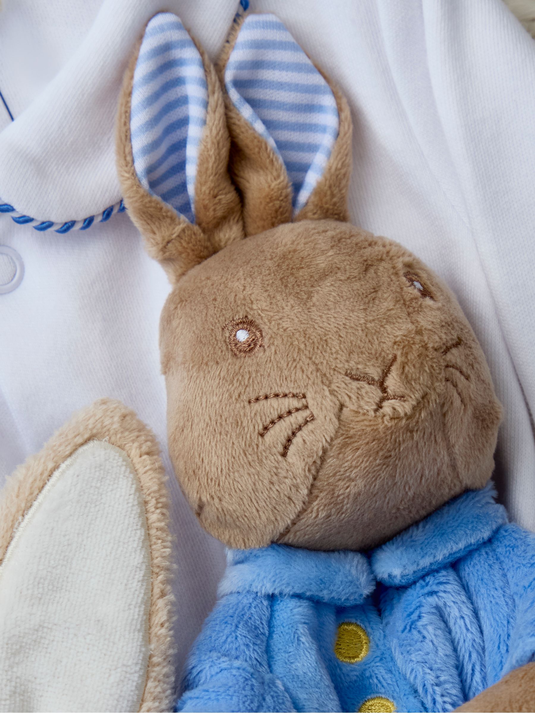 Peter Rabbit Sleepsuit & Hooded Towel Gift Set (0-3 months) - Image 4 of 4