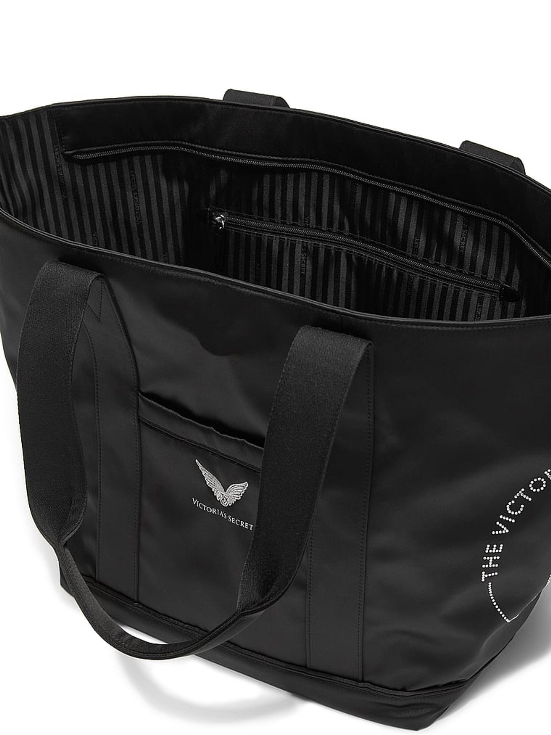 Black Fashion Show '24 Weekender Bag - Image 4 of 5