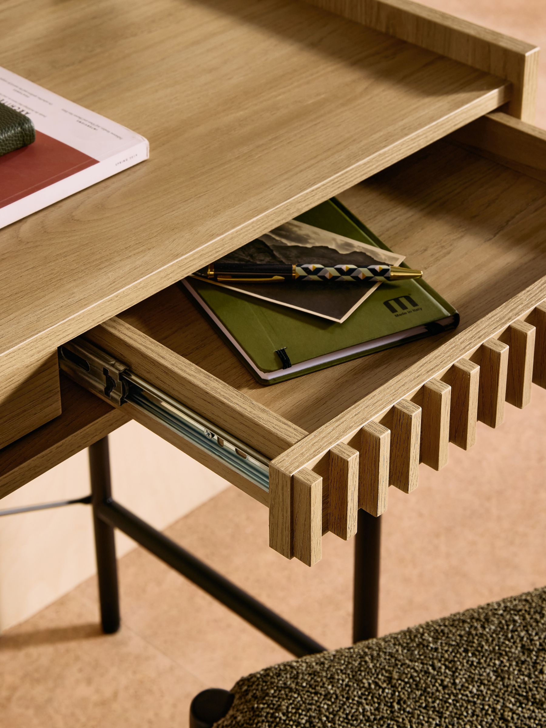 Blaze Desk in Oak Effect - Image 2 of 5