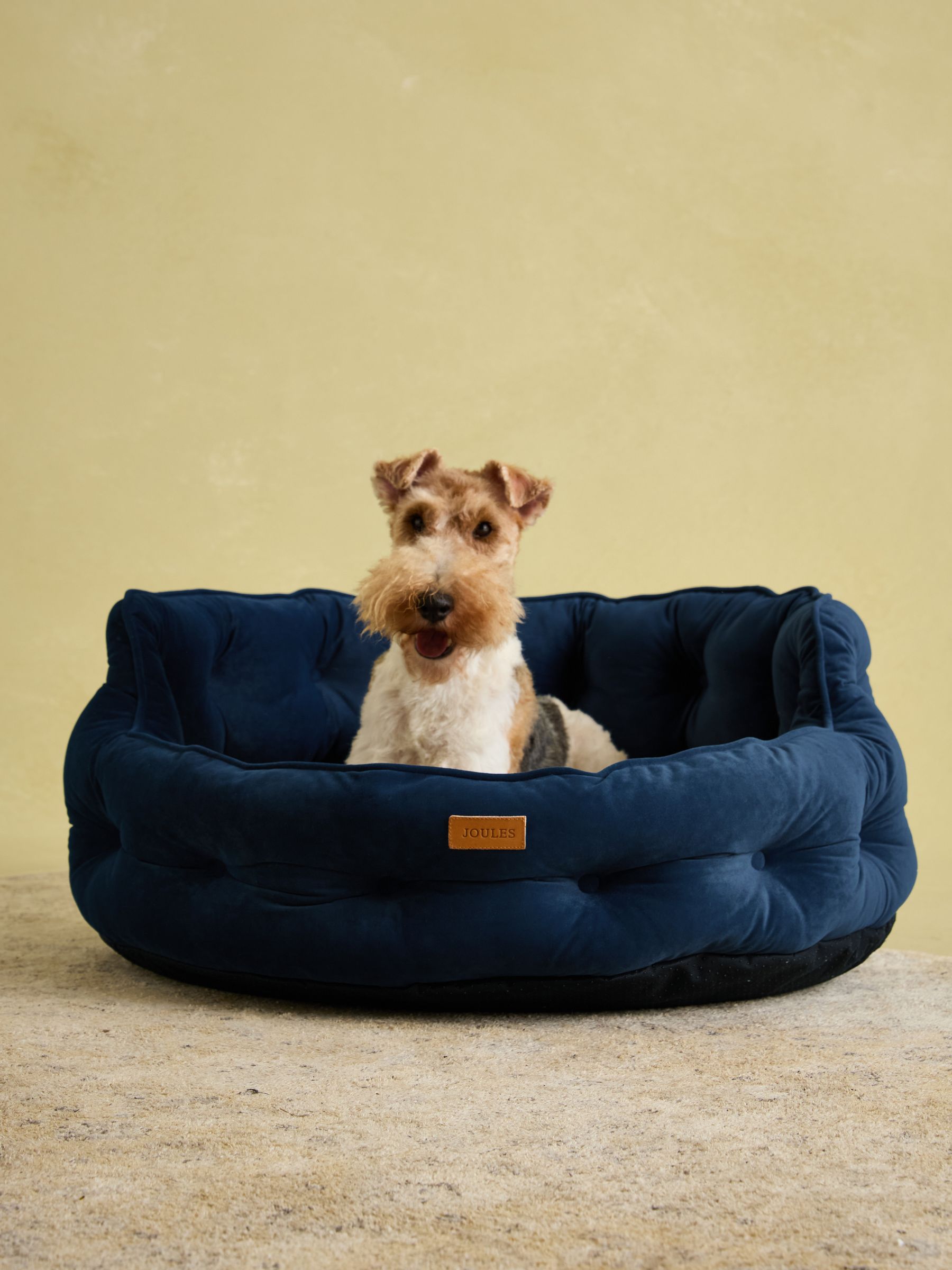 Chesterfield Navy Dog Bed - Image 2 of 11