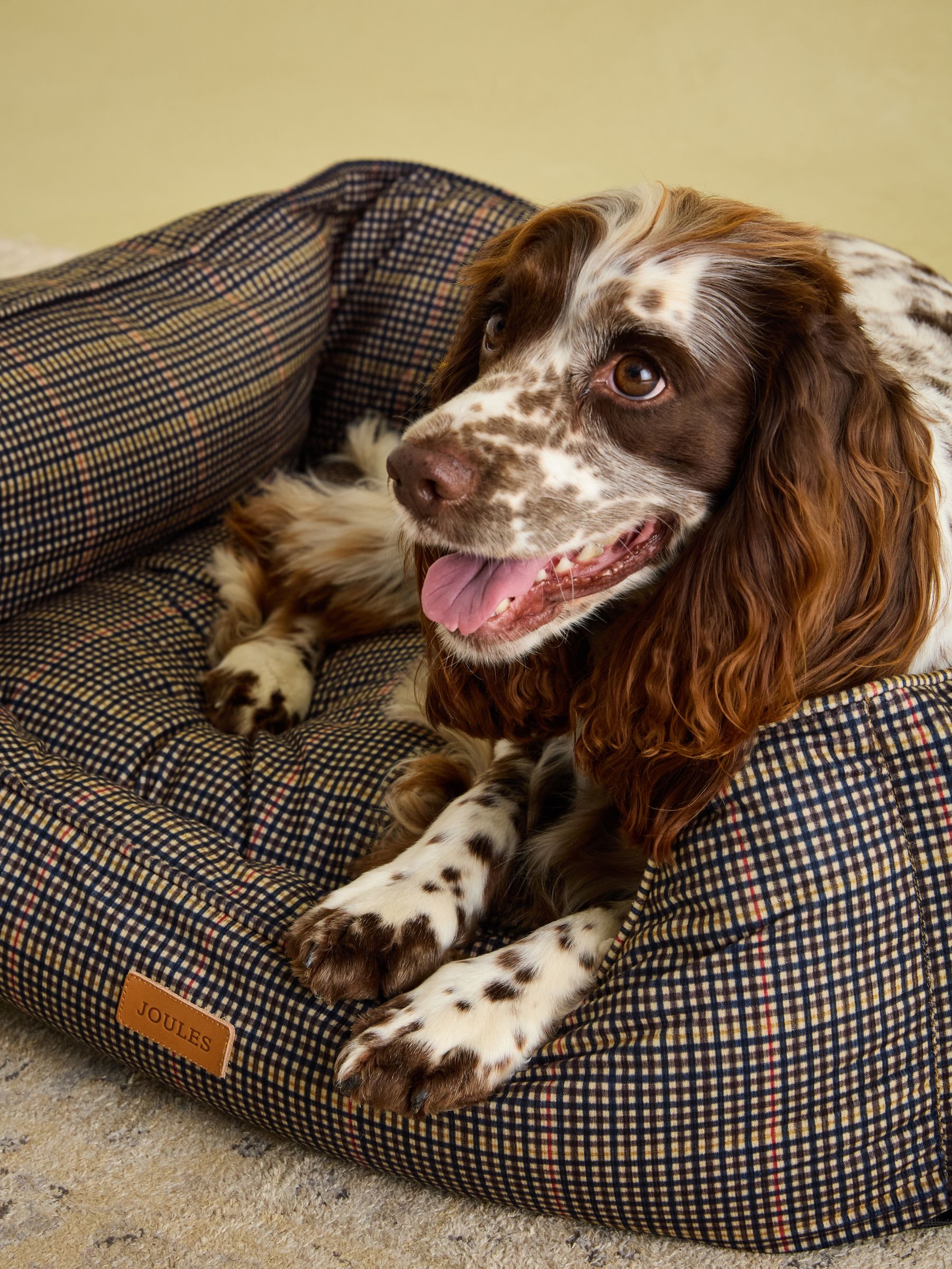 Henson Check Brown Pet Bed - Image 7 of 16