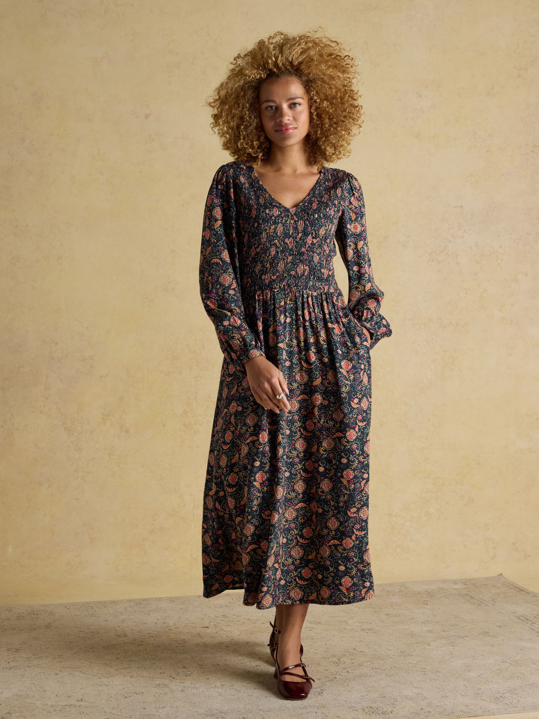 Lilliana Navy Shirred V-Neck Long Sleeve Midi Print Dress - Image 1 of 8 Lilliana Navy Shirred V-Neck Long Sleeve Midi Print Dress - Image 1 of 8