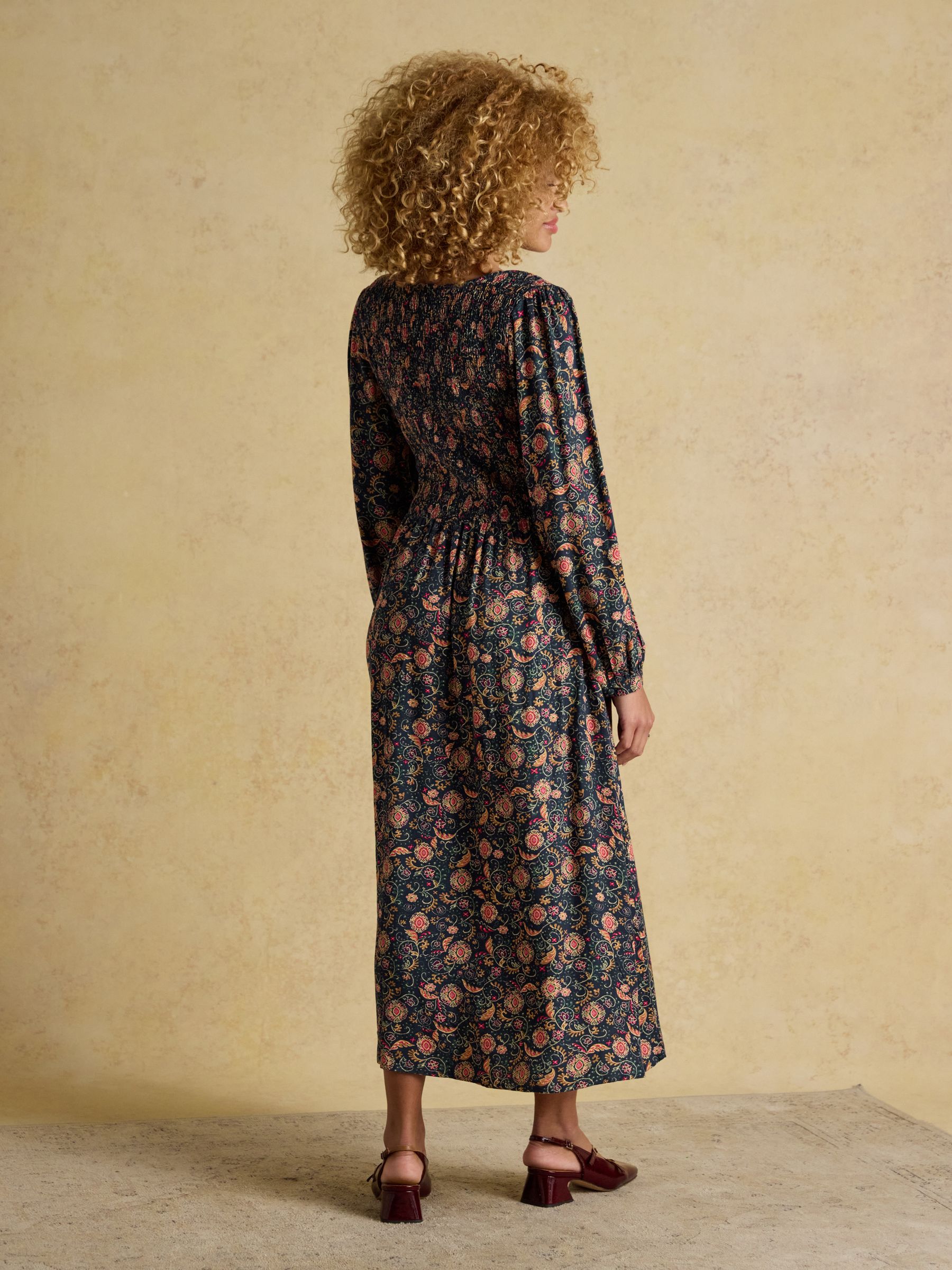 Lilliana Navy Shirred V-Neck Long Sleeve Midi Print Dress - Image 2 of 8