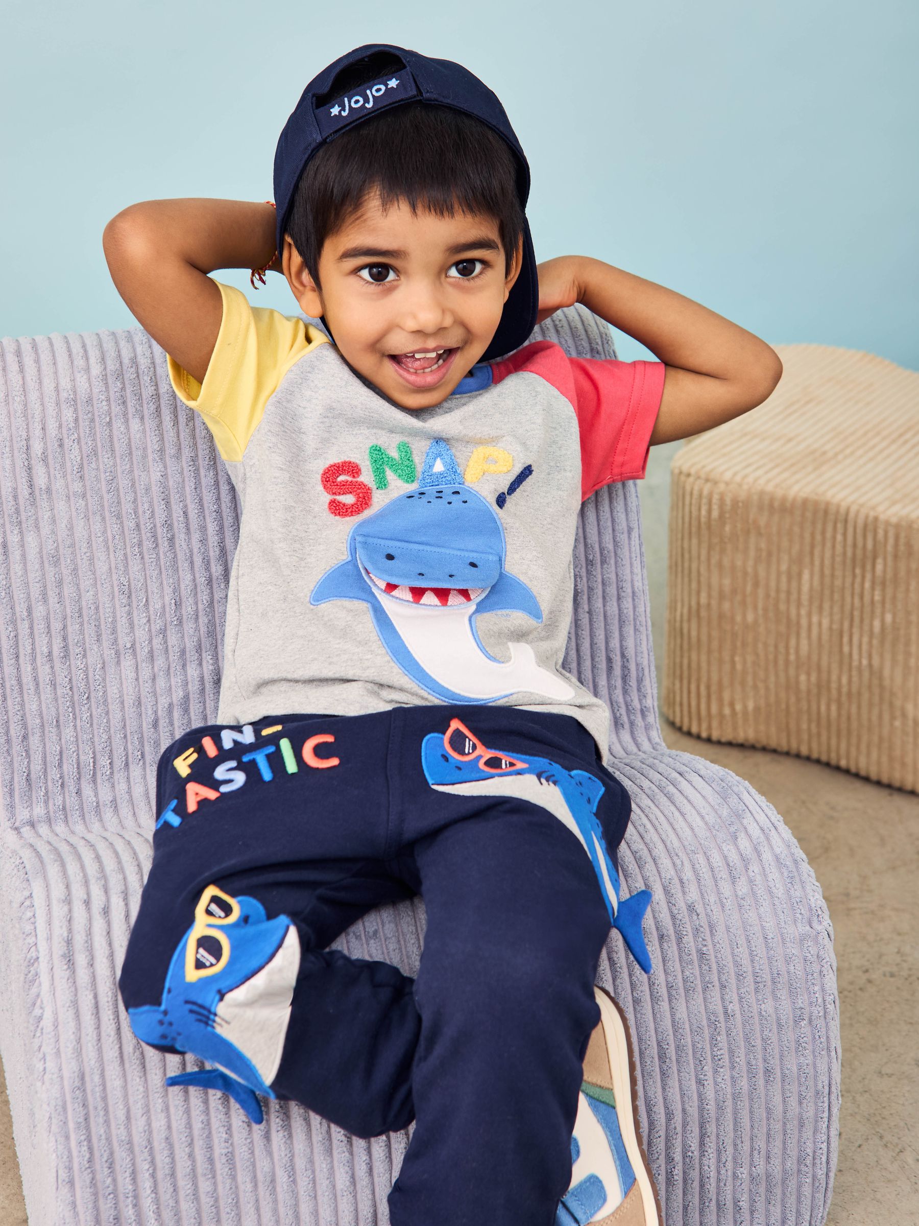 Marl Grey Shark Interactive Appliqué T-Shirt - Image 3 of 7