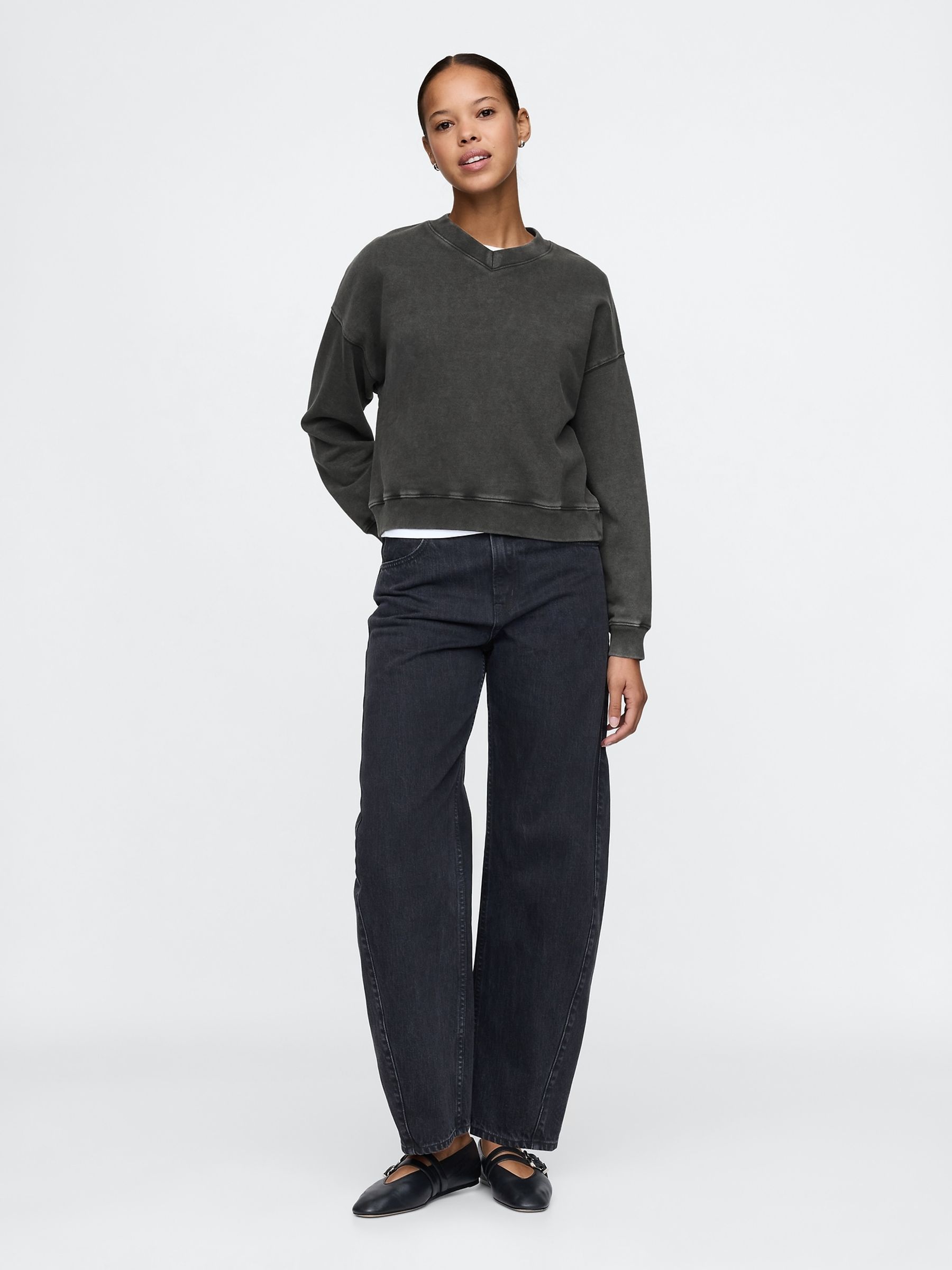 Black Vintage Oversized  V-Neck Sweatshirt - Image 3 of 4