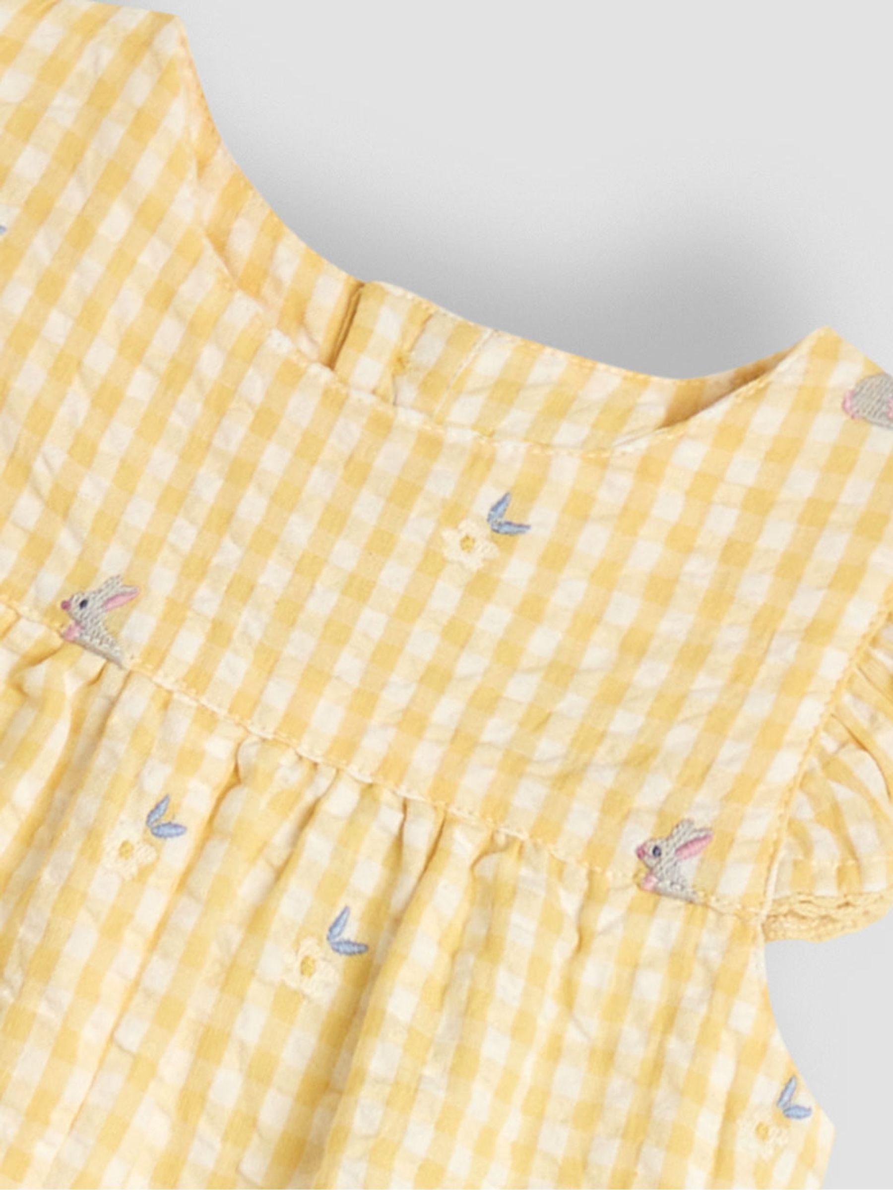 パパママキッズ Yellow Bunny Gingham Pretty Ruffle Shoulder Embroidered Sunsuit