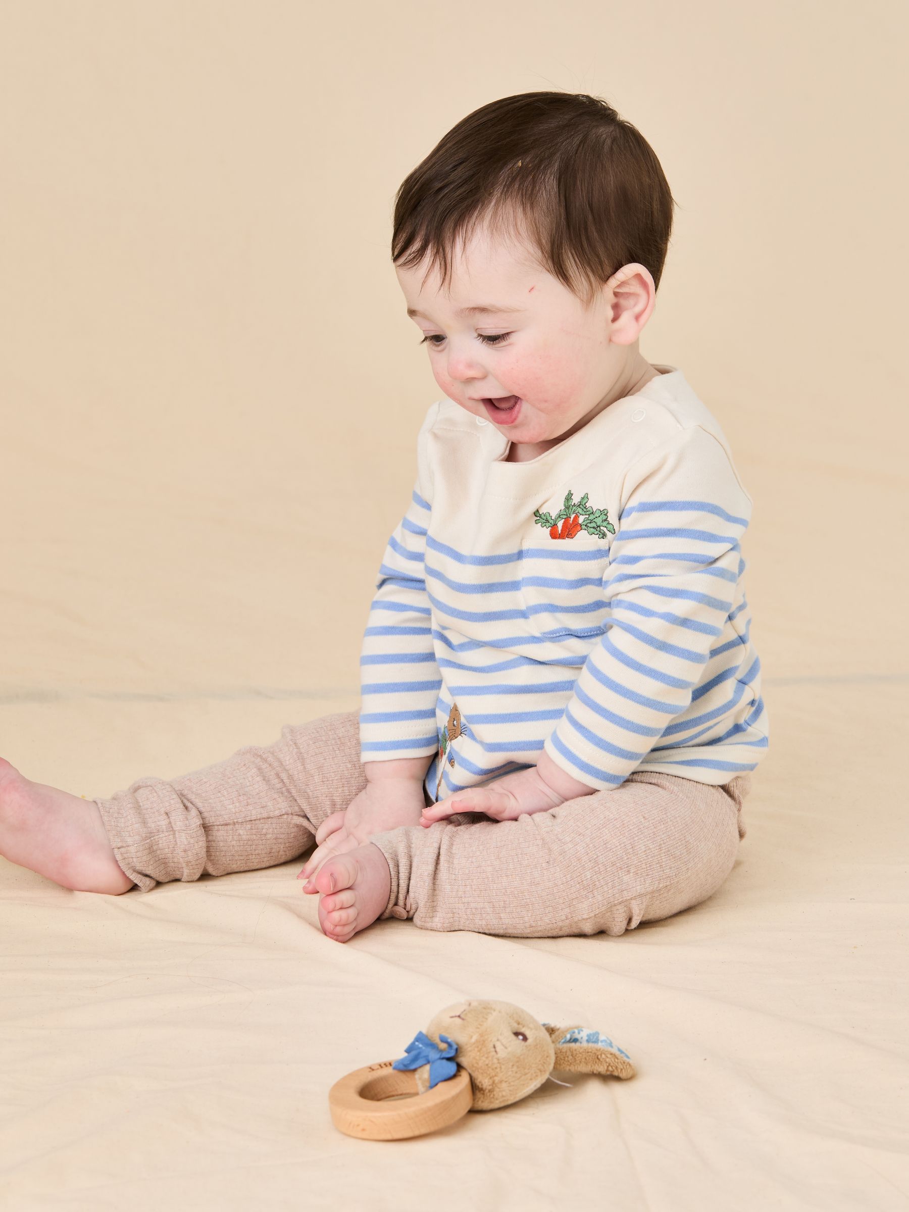 Ecru 2-Piece Peter Rabbit™ Top & Rib Legging Set - Image 1 of 8