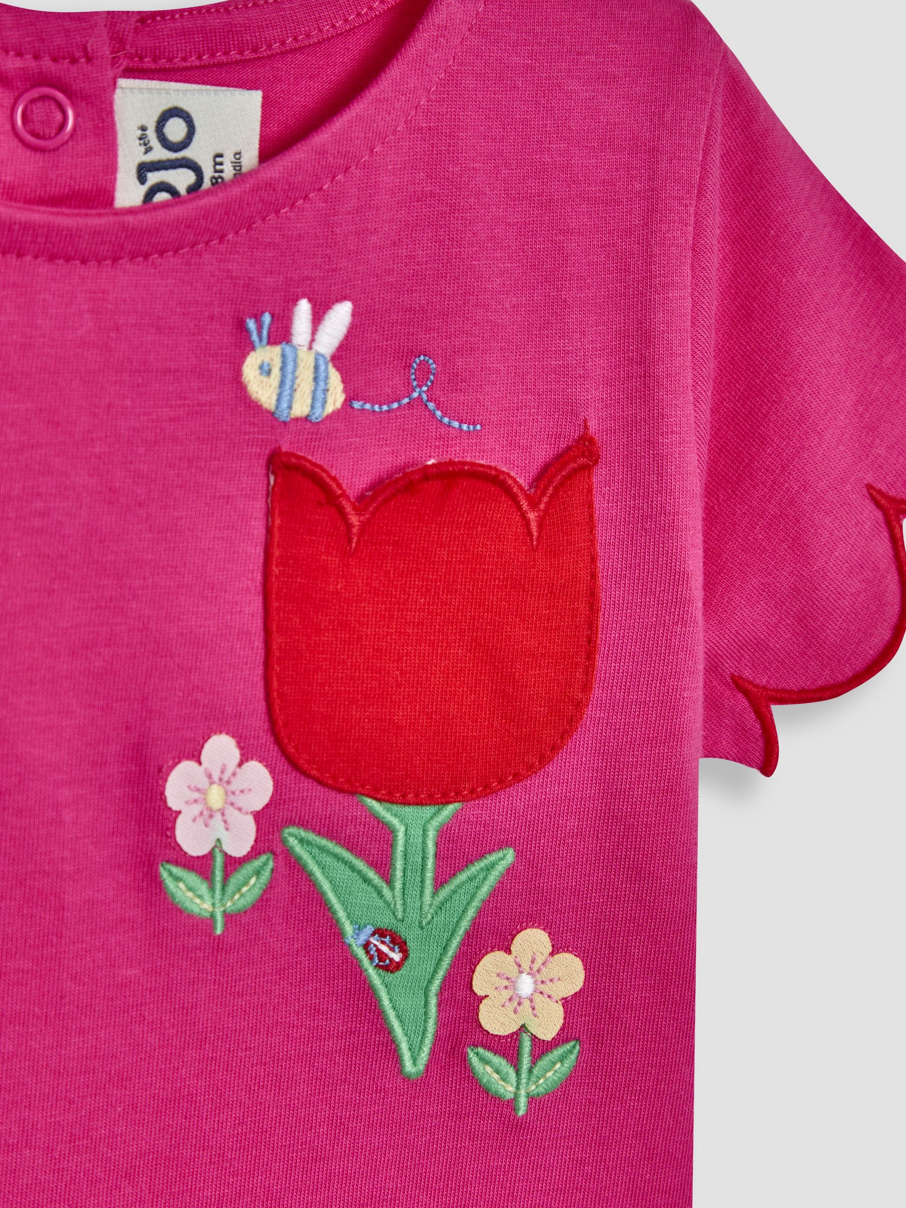 Fuchsia Pink Bee & Flower 100% Cotton Scallop Hem Appliqué Pocket T-Shirt - Image 3 of 3