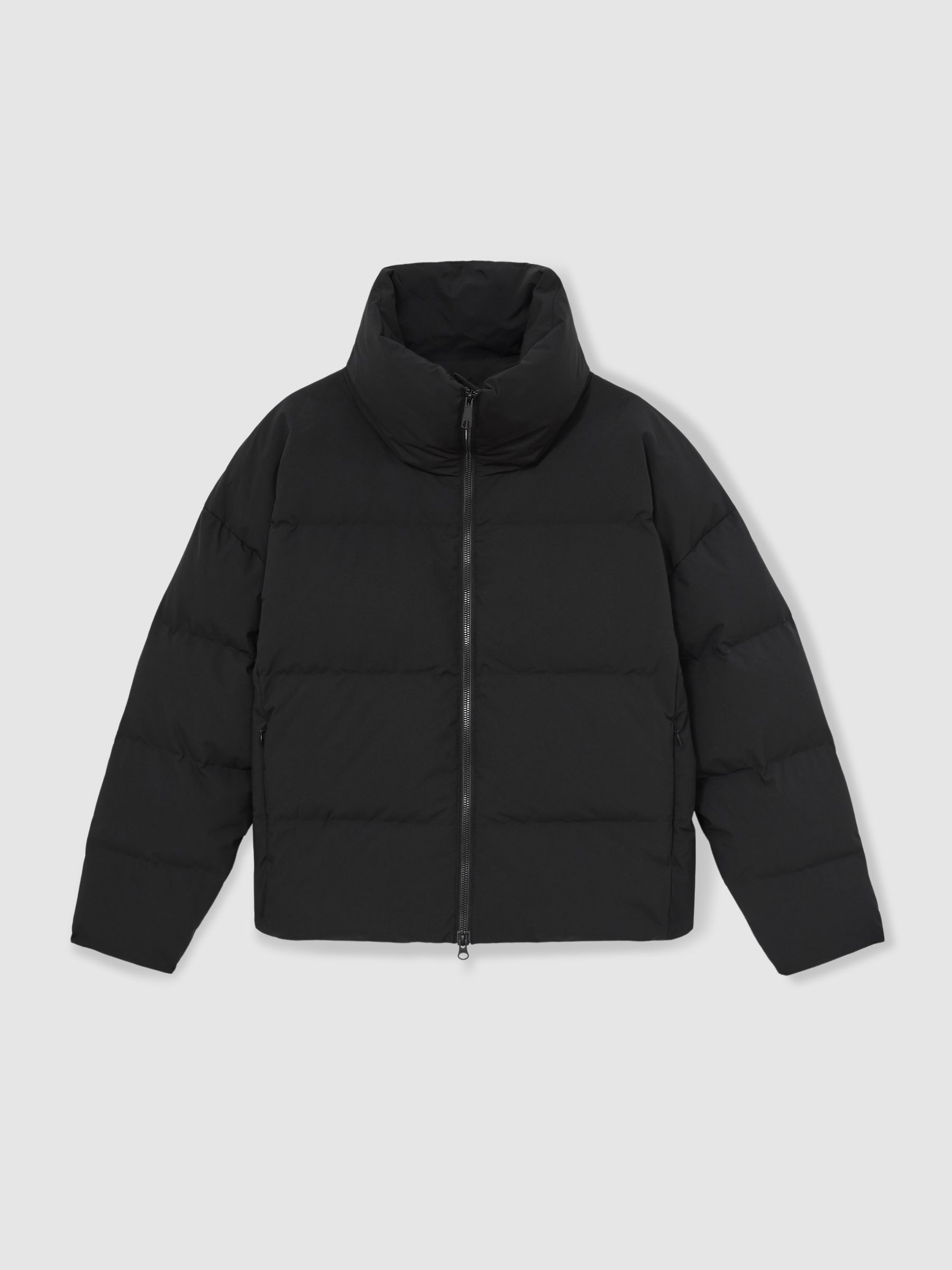 Scandinavian Edition Short Puffer Jacket in Black - Image 2 of 6
